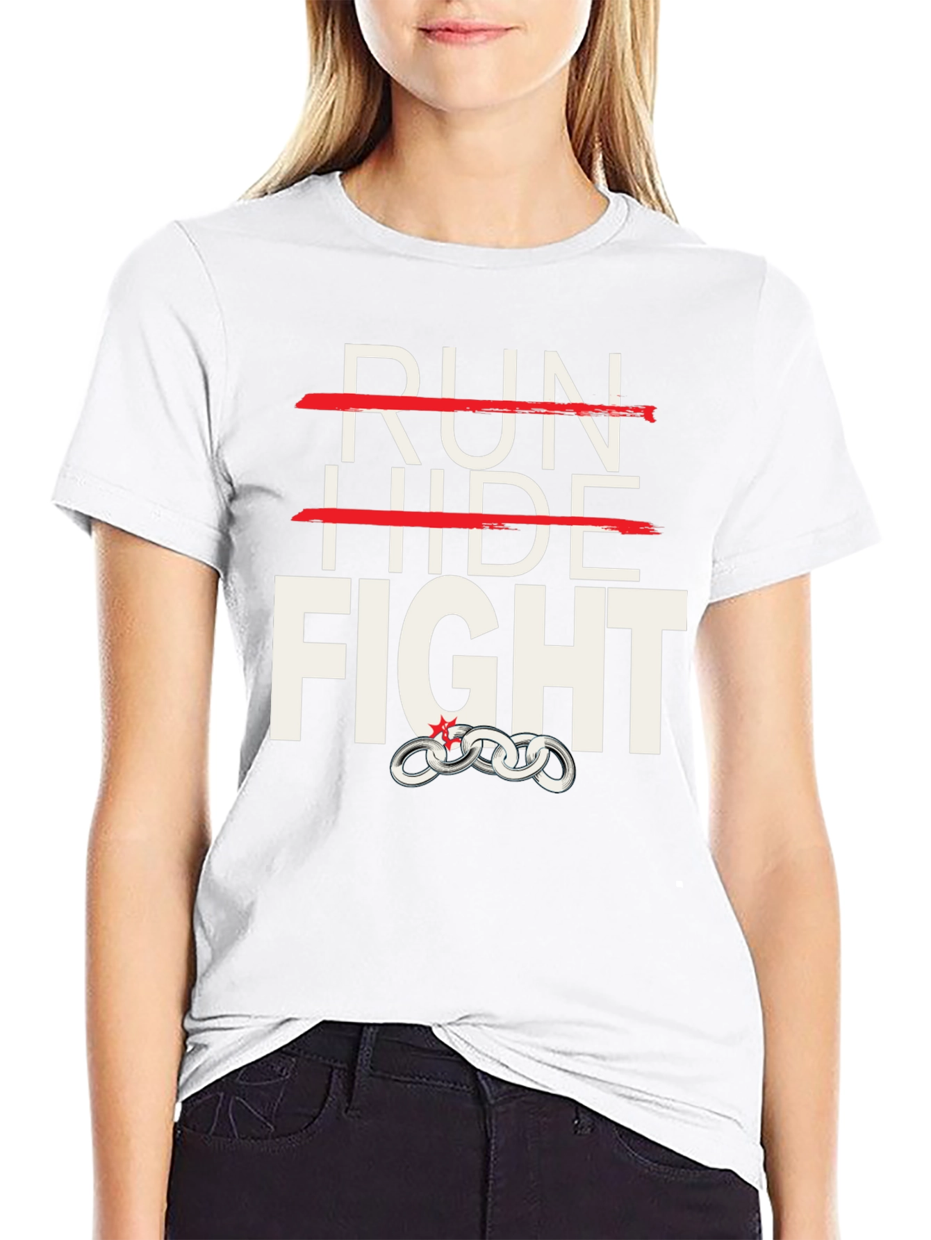 Camiseta Negra: Run Hide Fight - Diseño Único