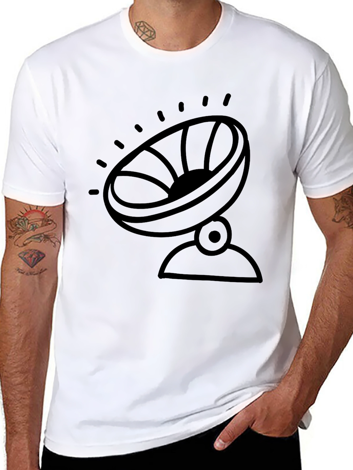 Camiseta Negra con Diseño de Antena
