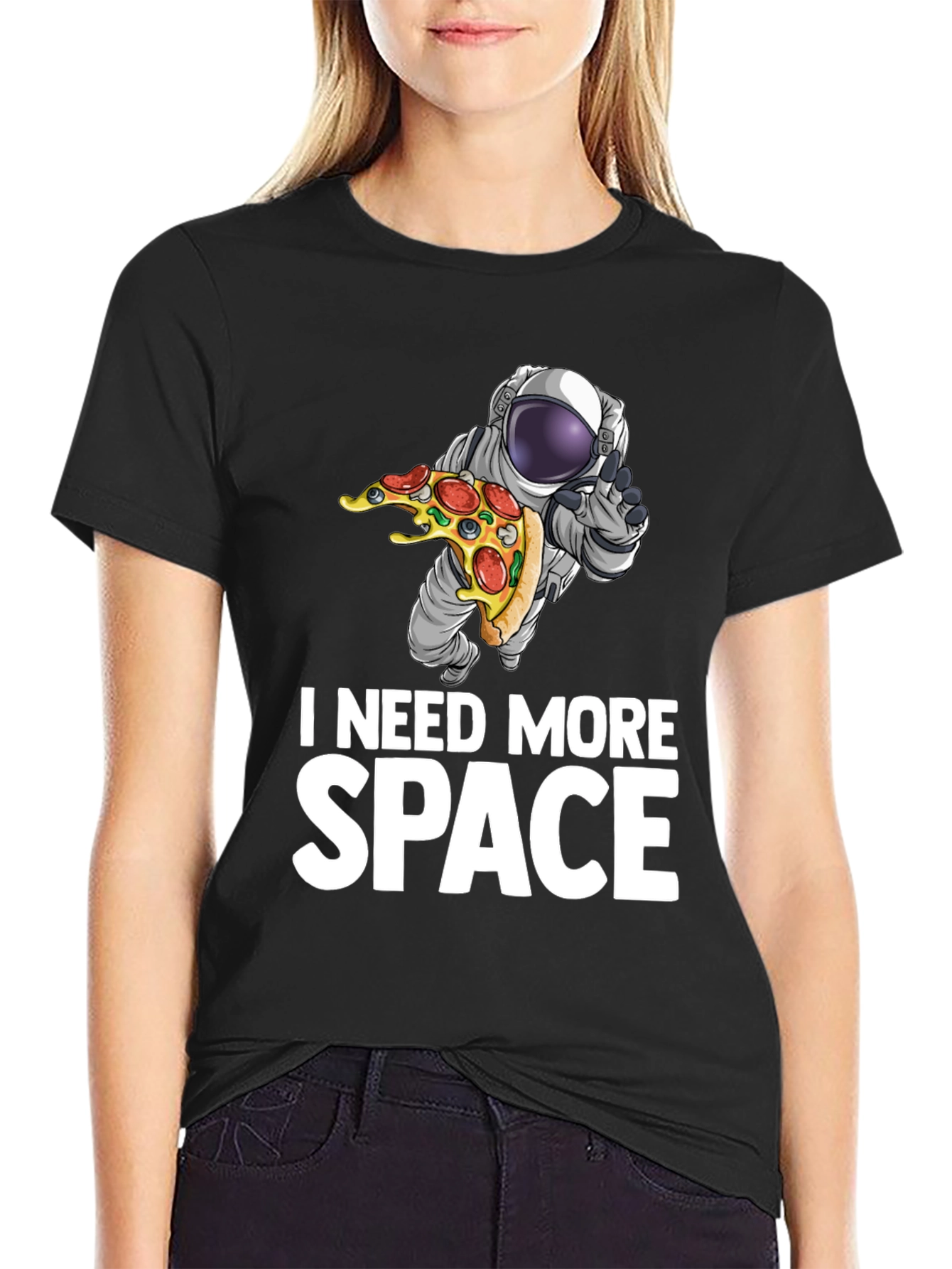 Camiseta Necesito Más Espacio Astronauta y Pizza