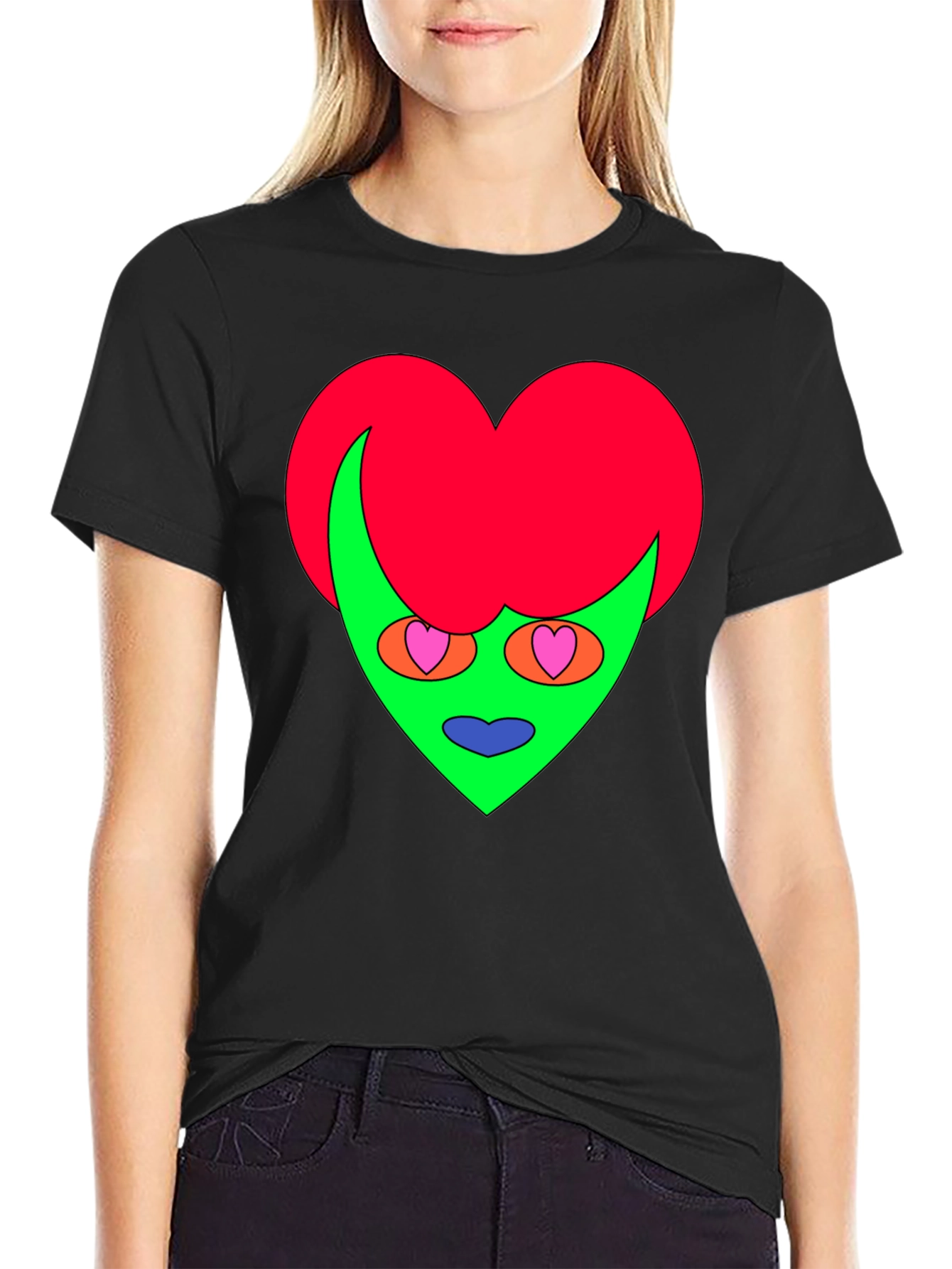 Camiseta Negra con Diseño Corazón Alienígena