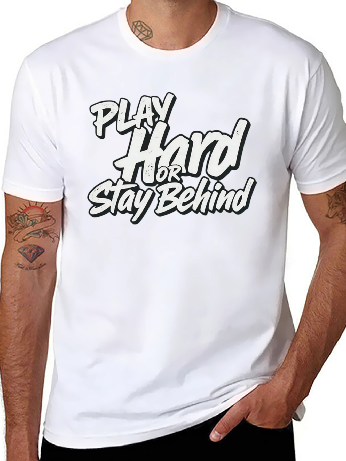 Camiseta Negra: Juega Duro o Queda Atrás