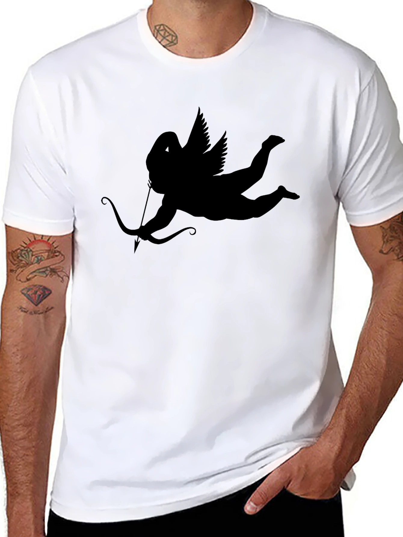 Camiseta Negra con Diseño de Cupido