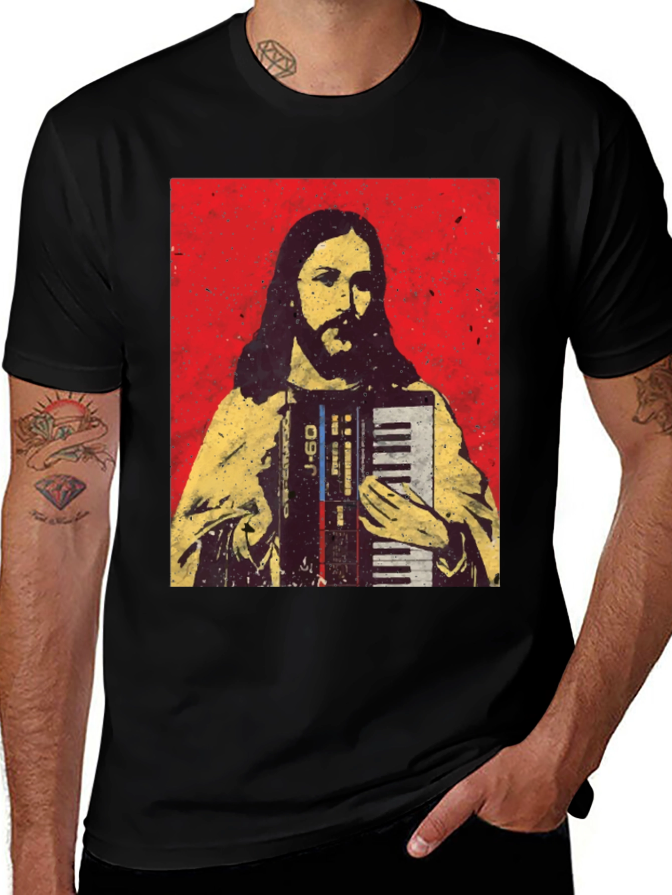 Camiseta Negra con Diseño de Jesús Músico