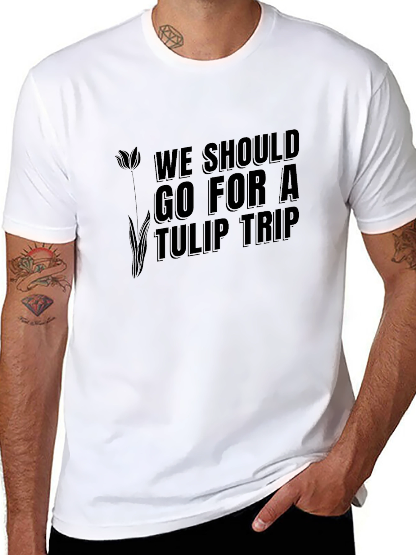 Camiseta Negra Tulip Trip