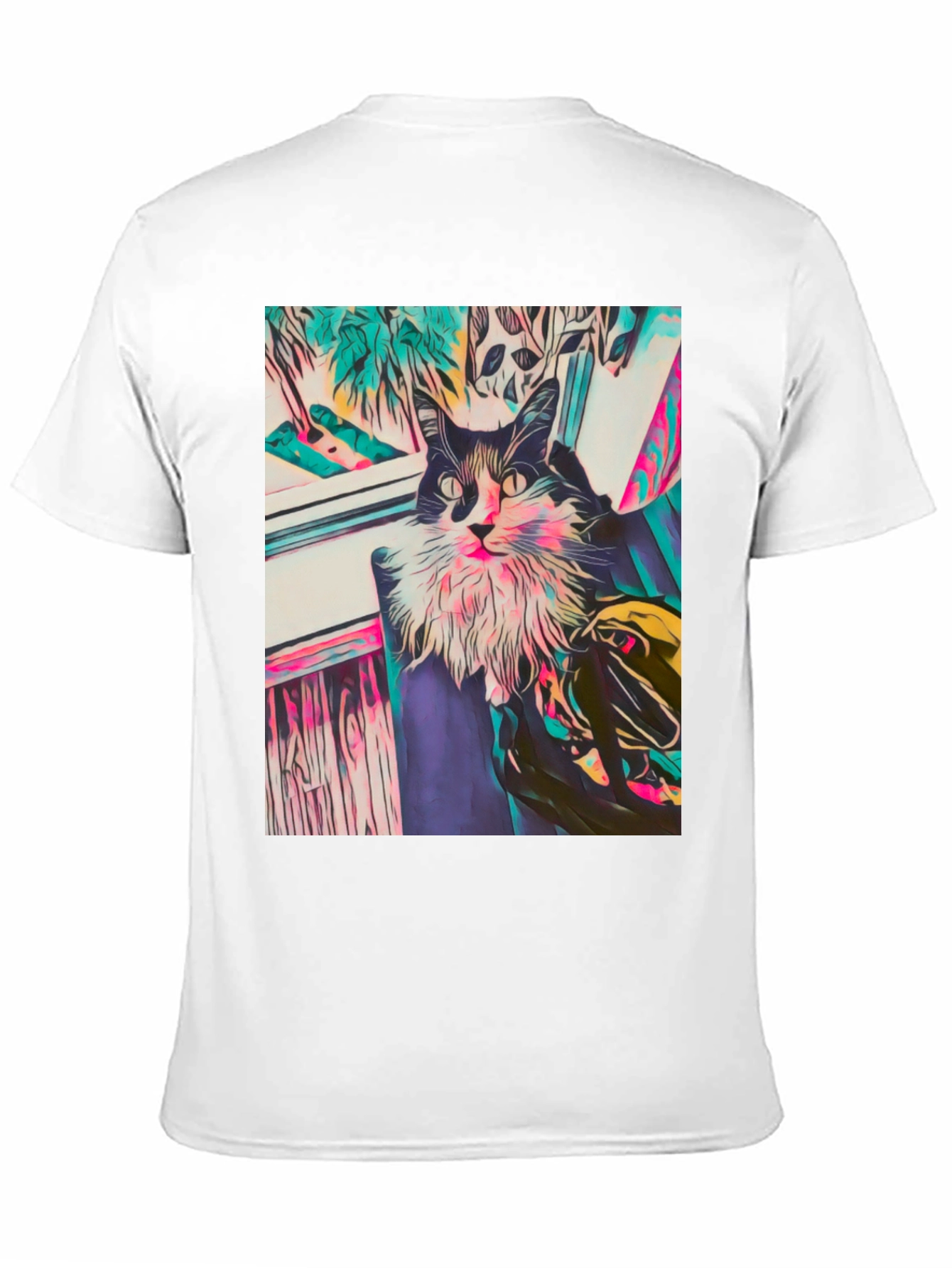 Camiseta Negra con Diseño de Gato Abstracto