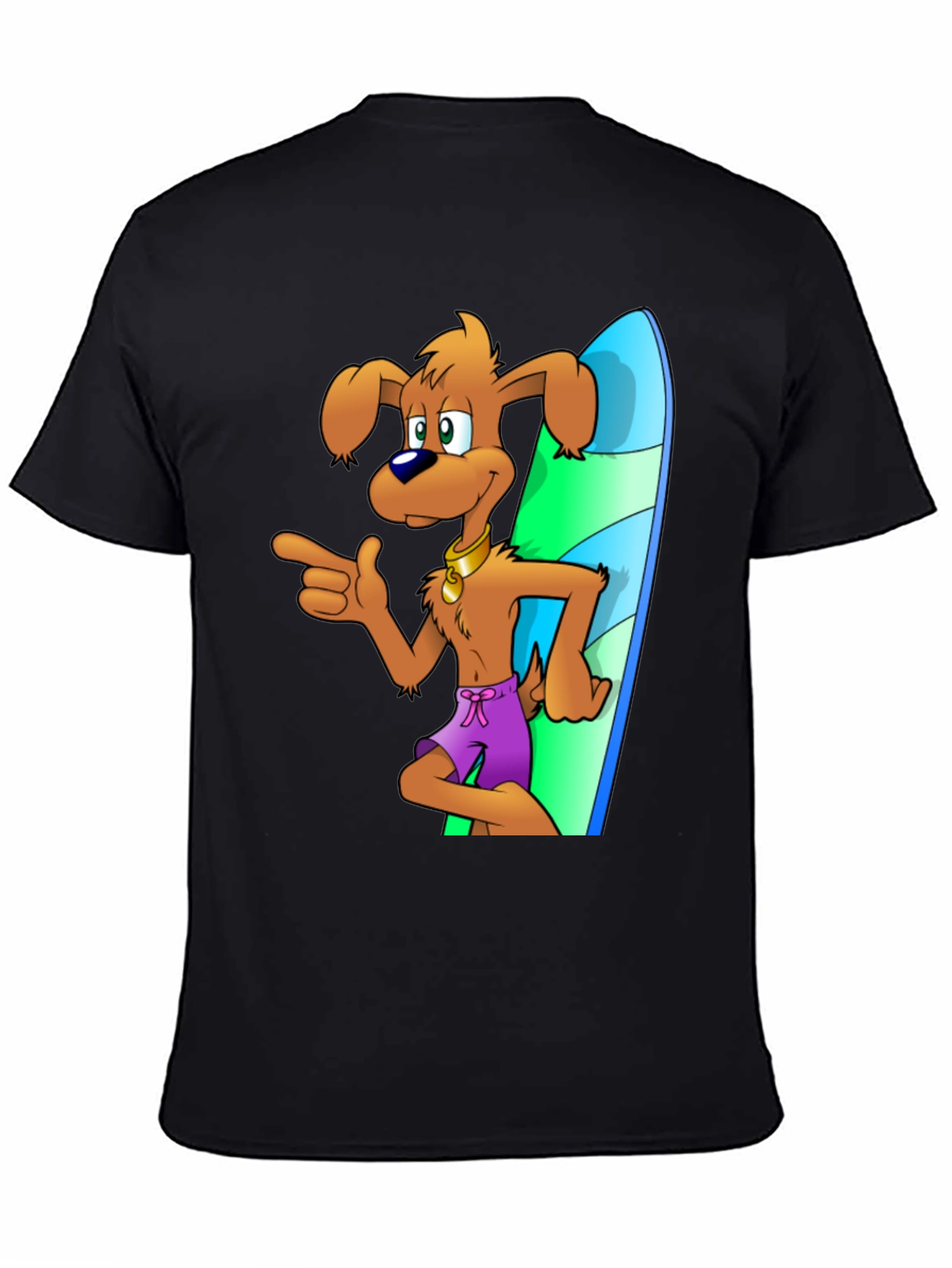 Camiseta Negra con Diseño de Perro Surfista