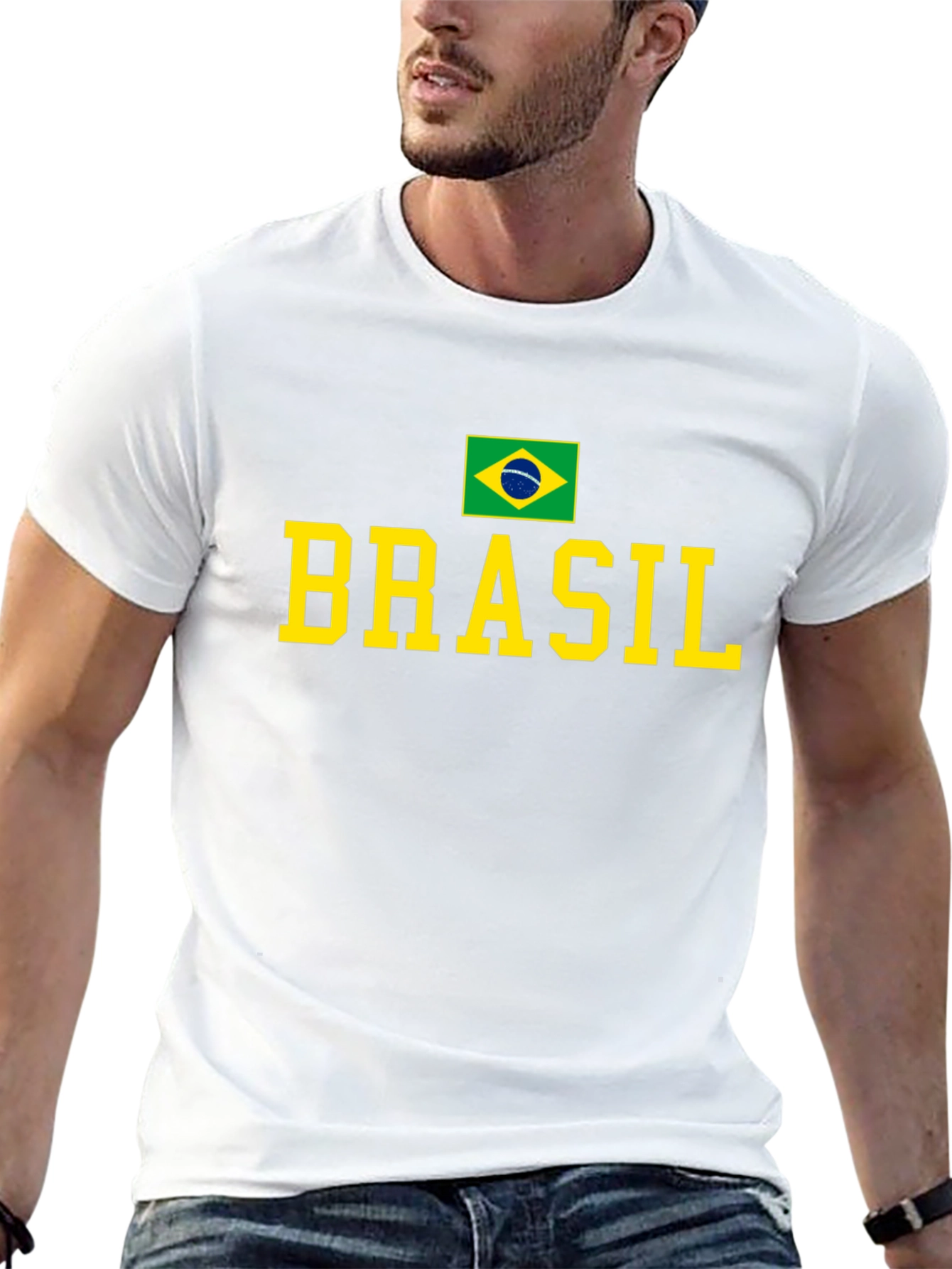 Camiseta Negra Brasil con Bandera y Letras Amarillas