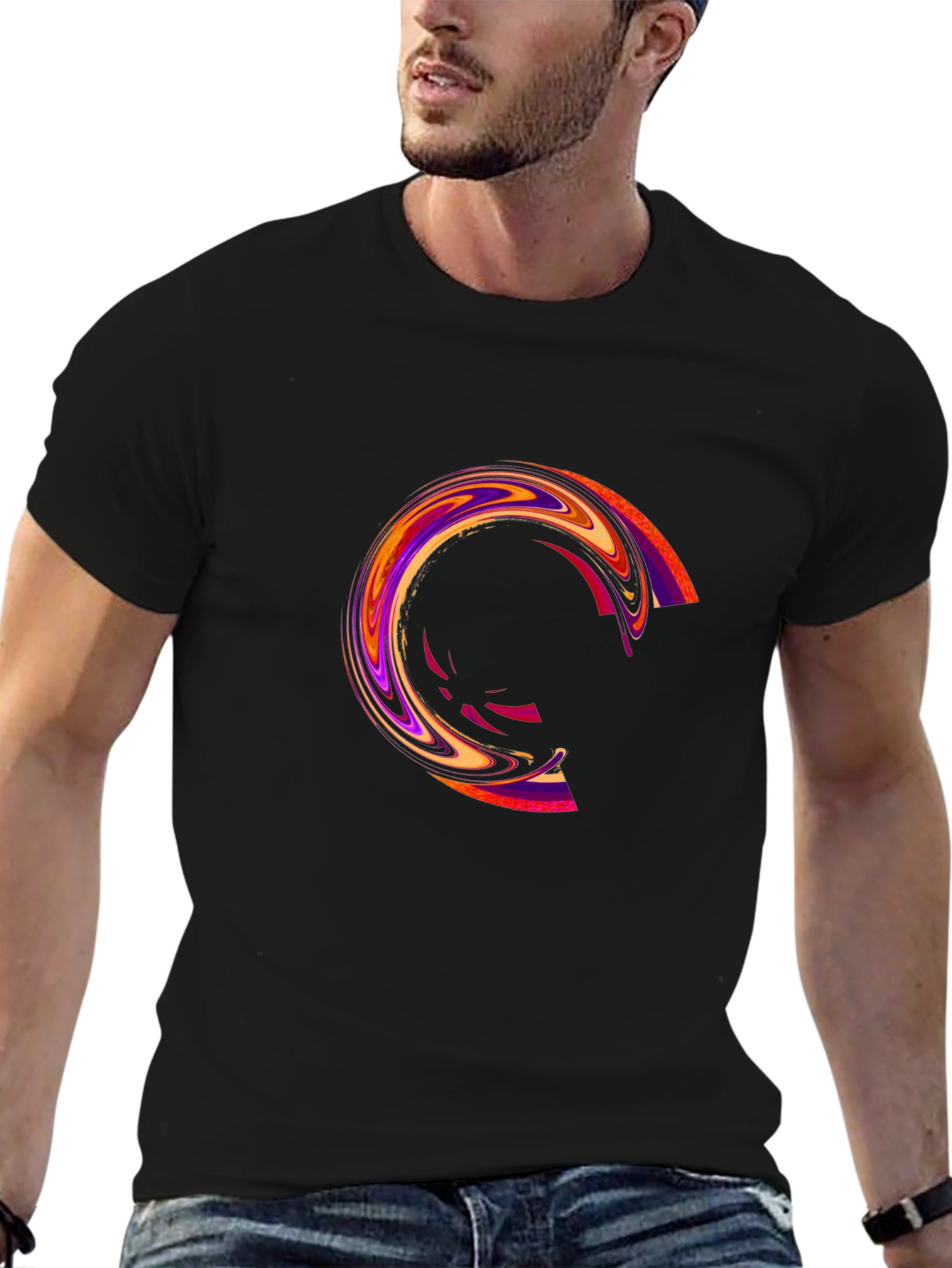 Camiseta Negra con Diseño Circular Abstracto