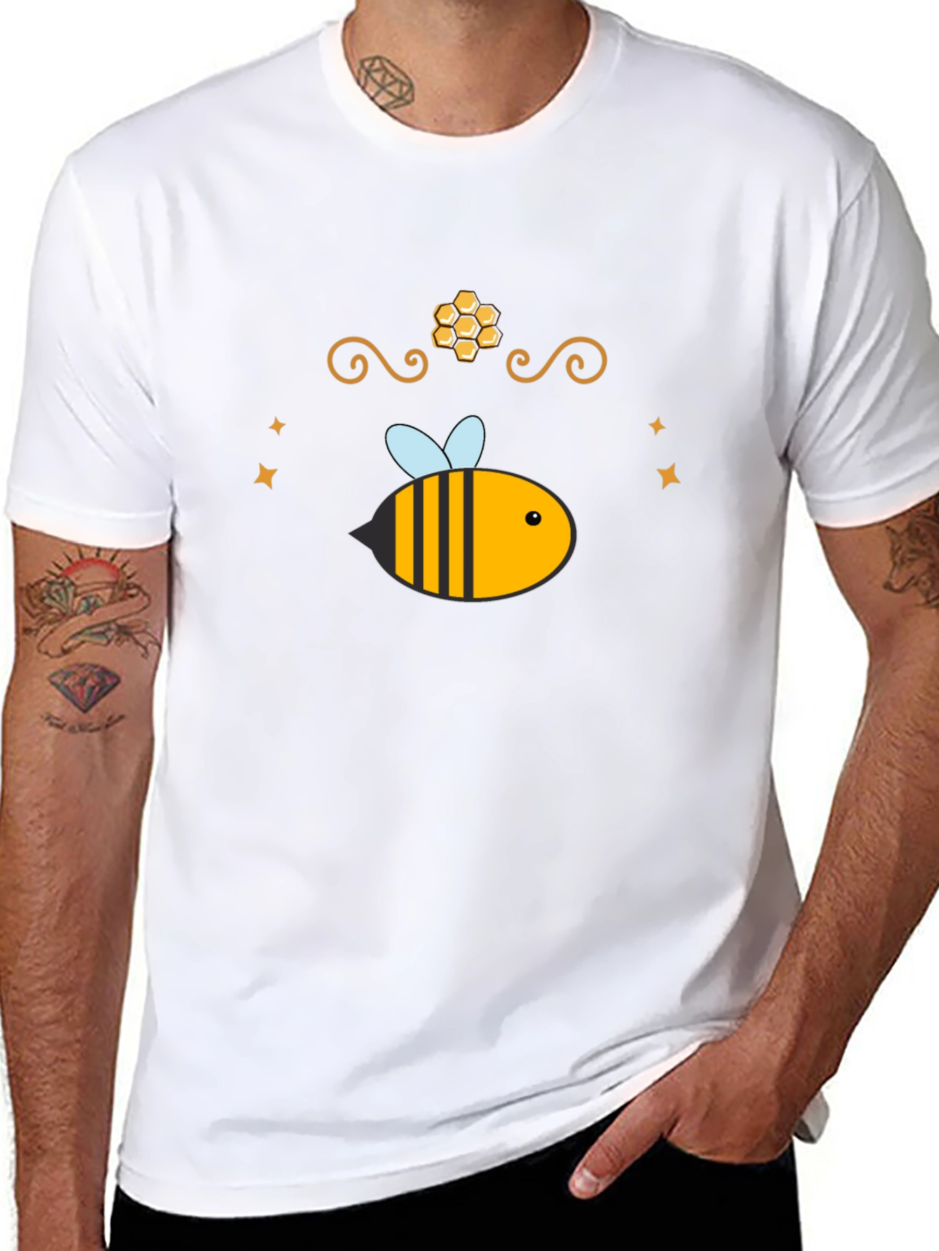 Camiseta Negra con Diseño de Abeja Dulce