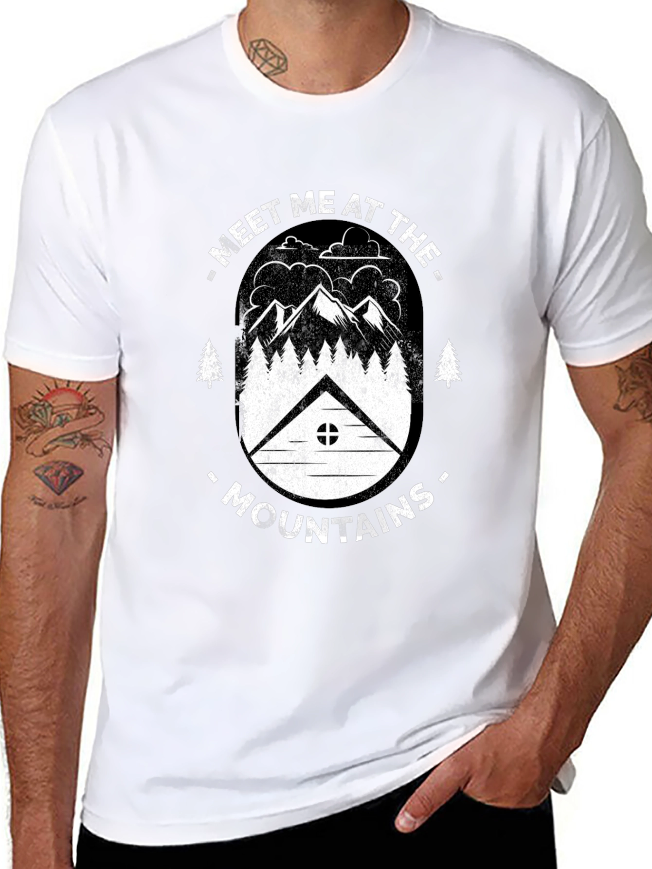 Camiseta Negra Meet Me At The Mountains