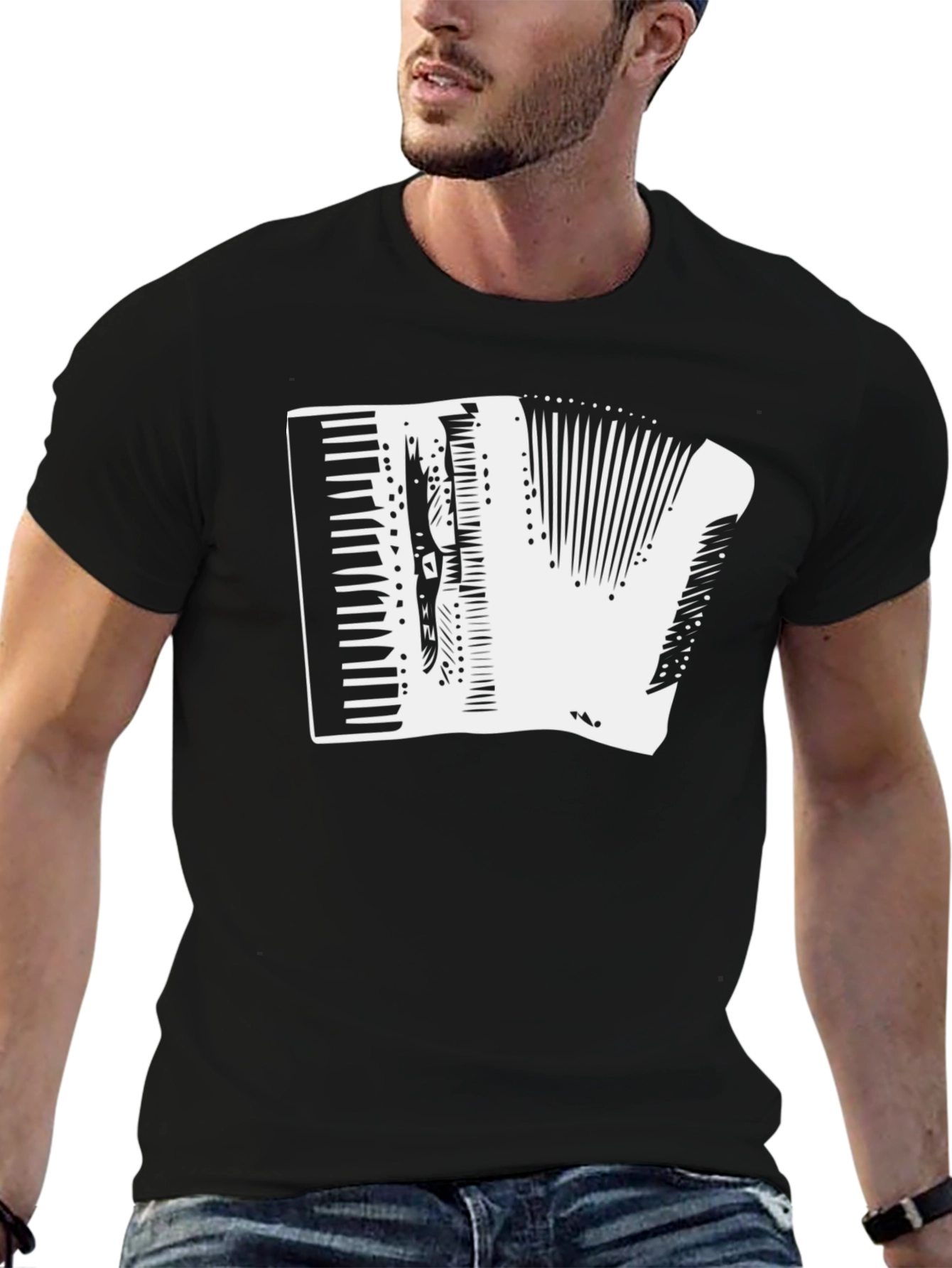 Camiseta Negra con Diseño de Acordeón