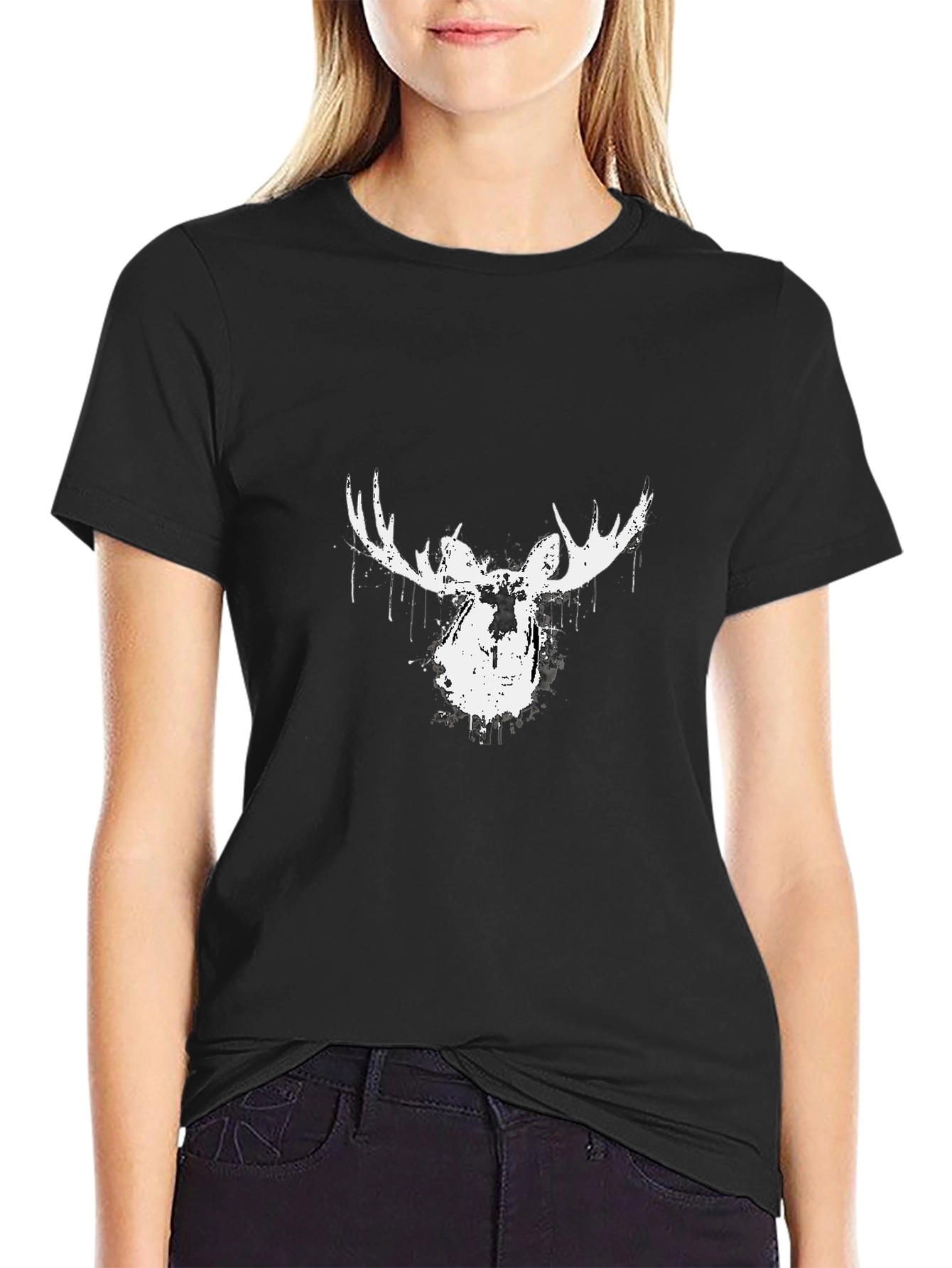 Camiseta Negra con Diseño de Alce Abstracto