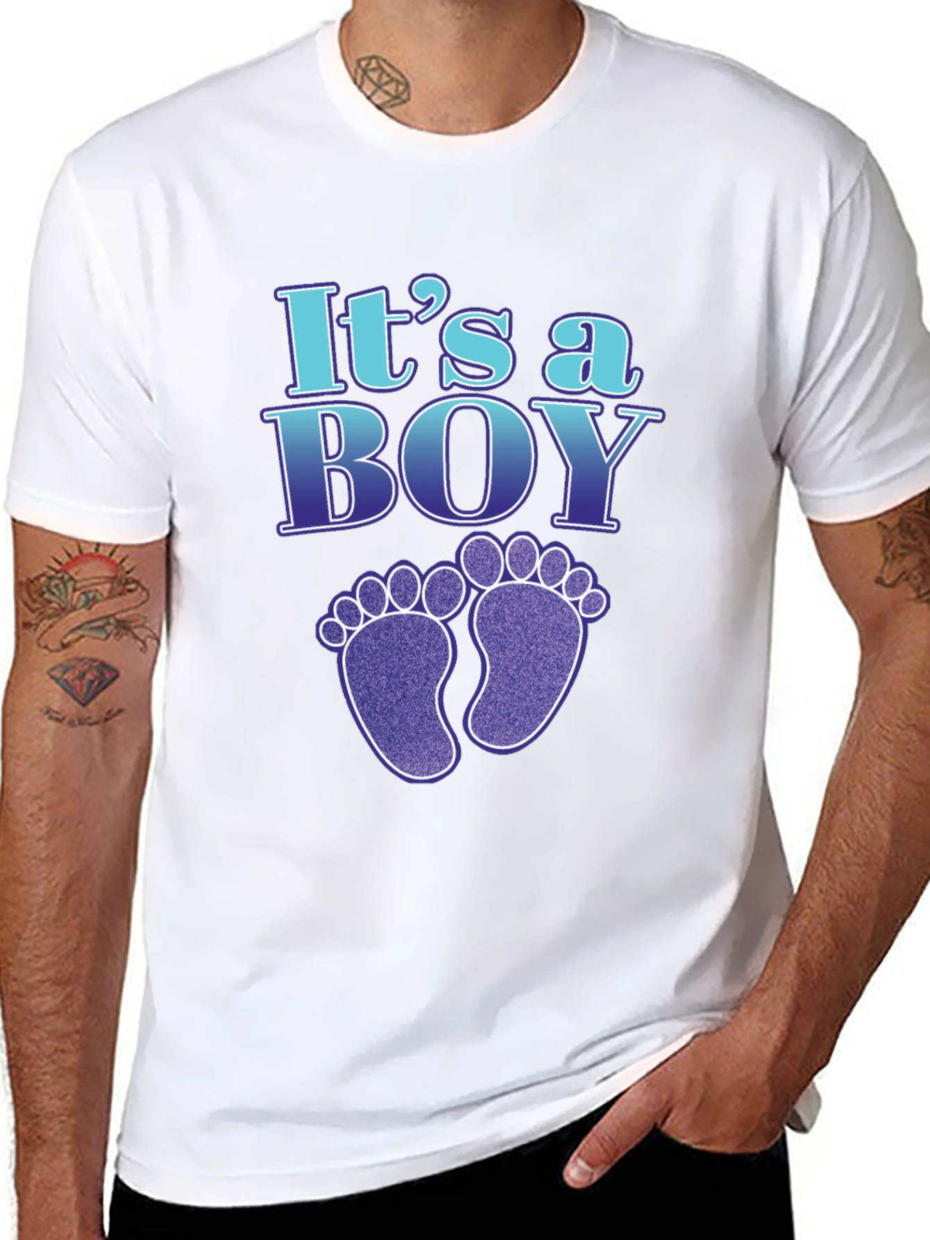 Camiseta Es un niño para futura mamá y papá