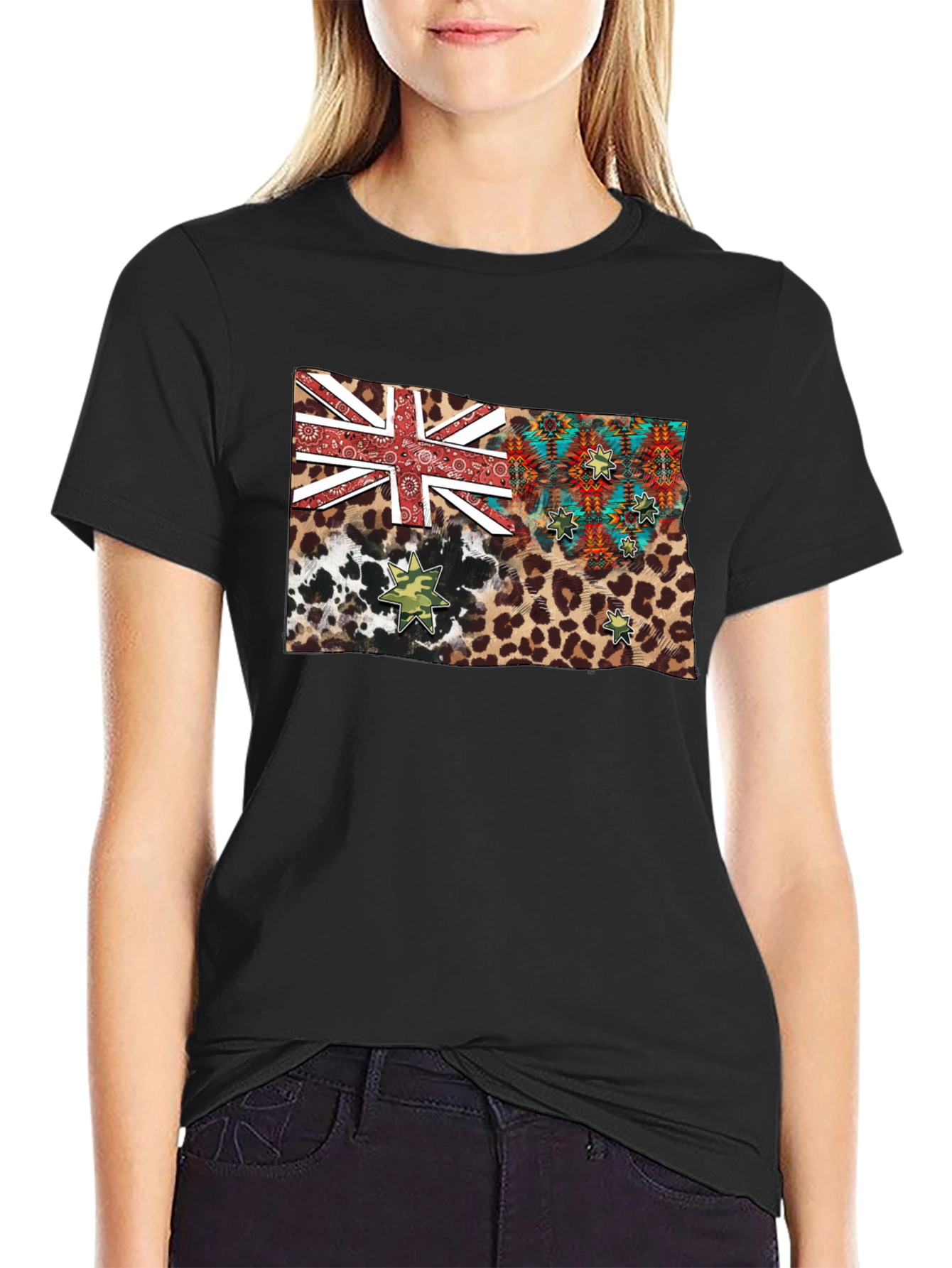 Camiseta Negra con Diseño de Bandera Animal Print