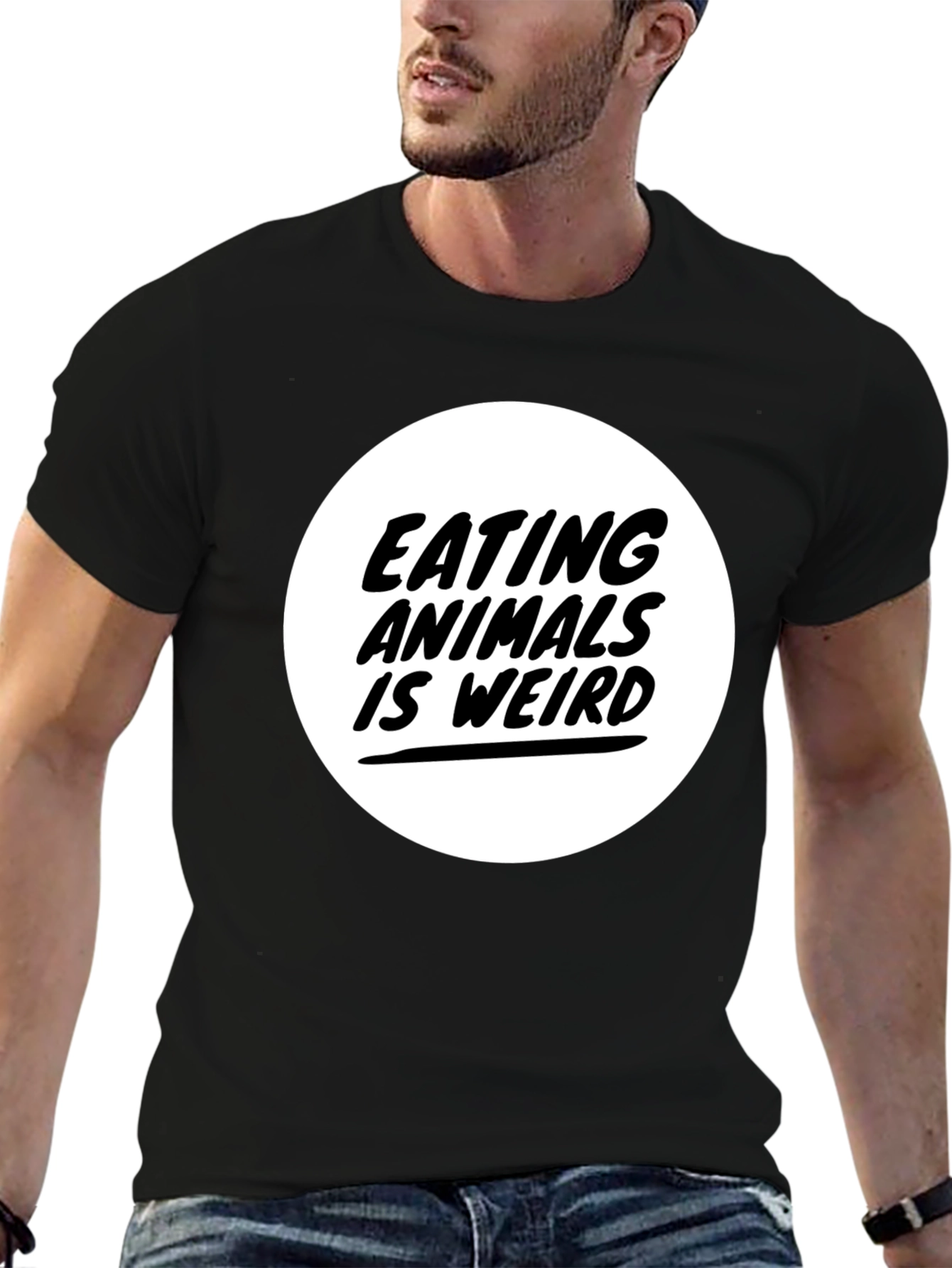 Camiseta Negra con Diseño Comer Animales es Raro