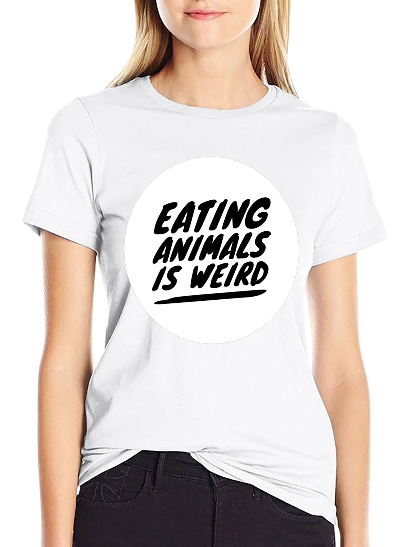 Camiseta Negra con Diseño Comer Animales es Raro