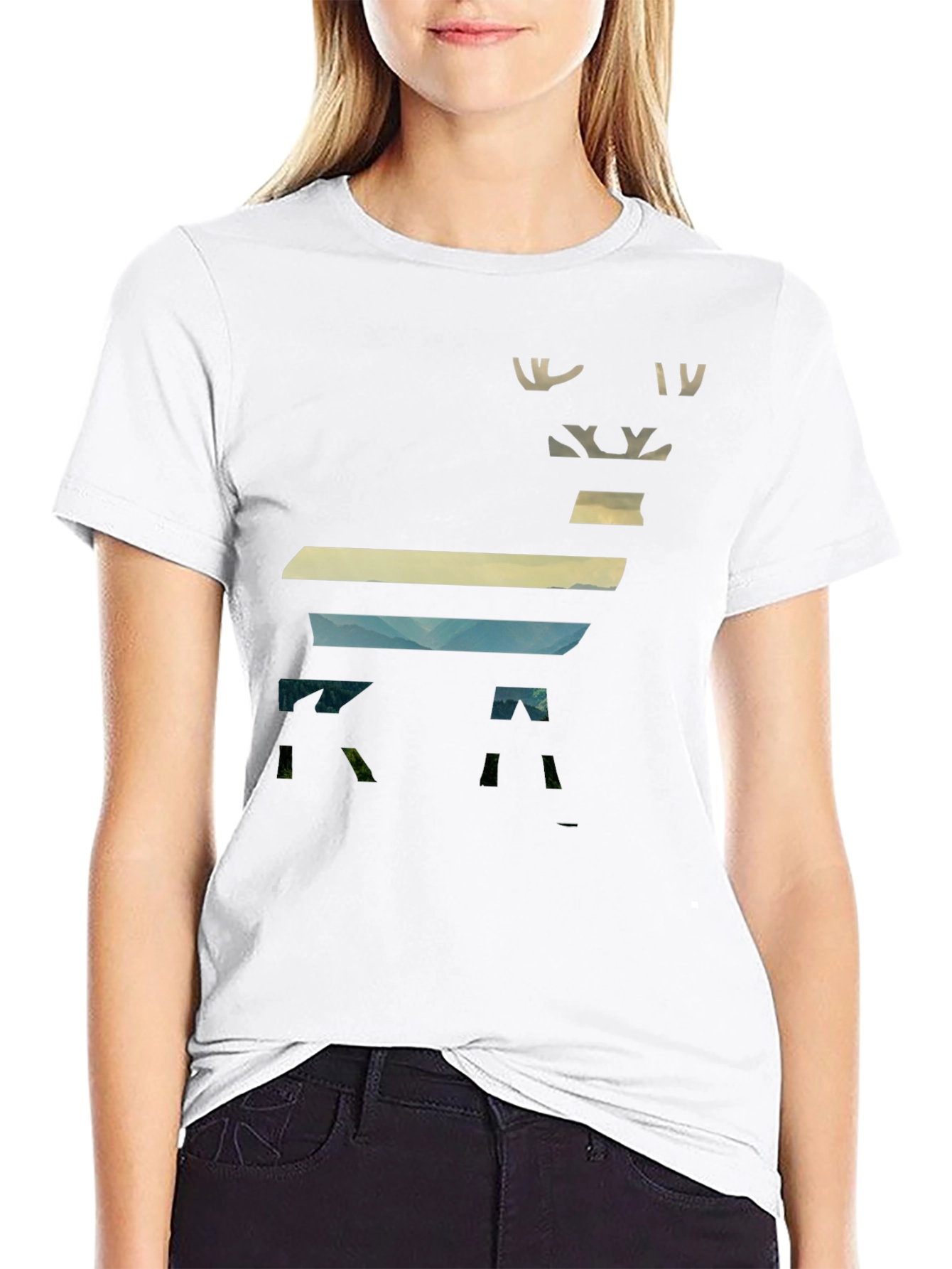 Camiseta Negra con Diseño de Ciervo Paisajista