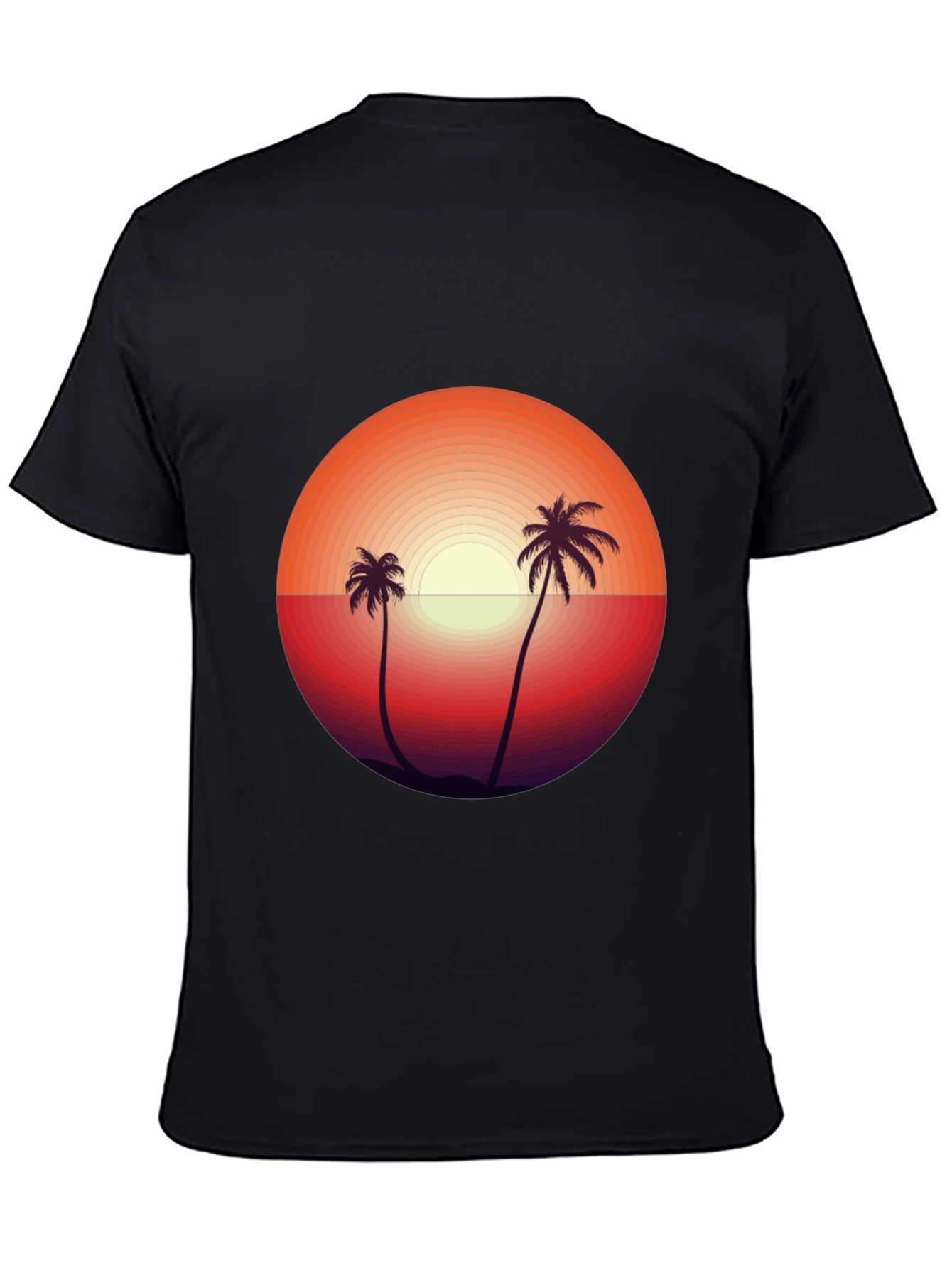 Camiseta Negra con Diseño de Atardecer Tropical