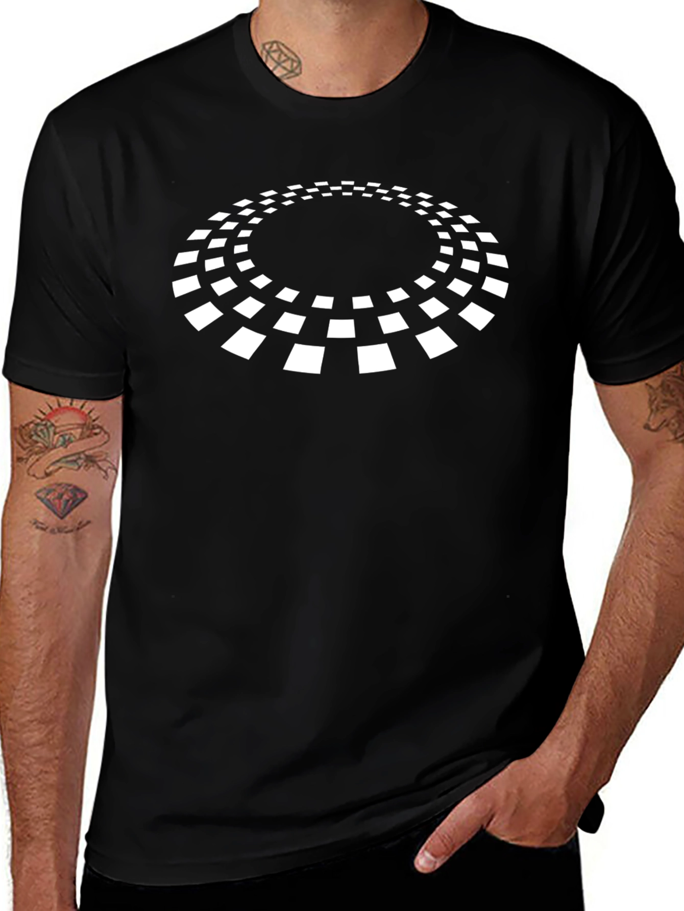 Camiseta Negra con Diseño Circular Blanco