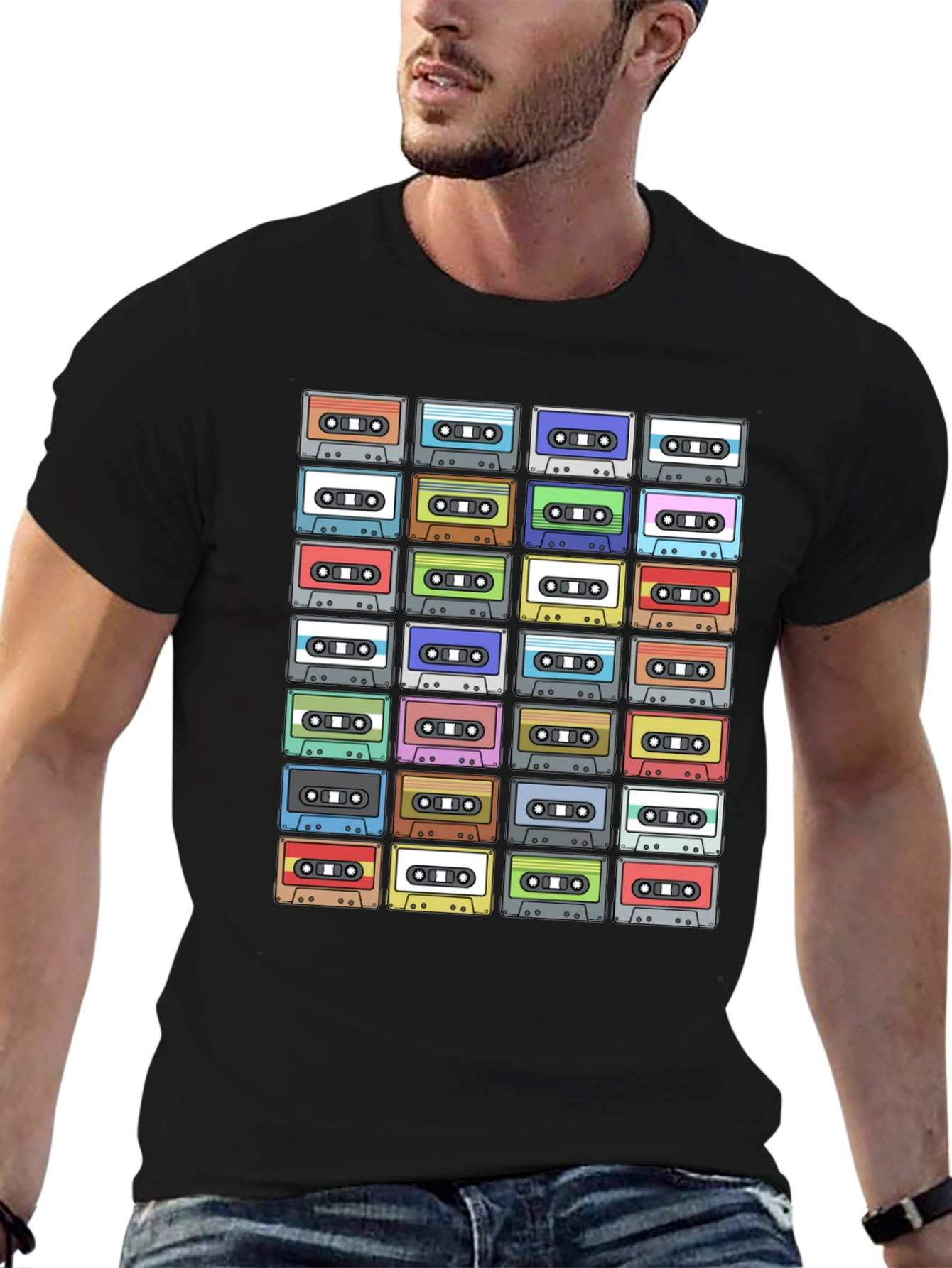 Camiseta Negra con Diseño de Cassettes Retro