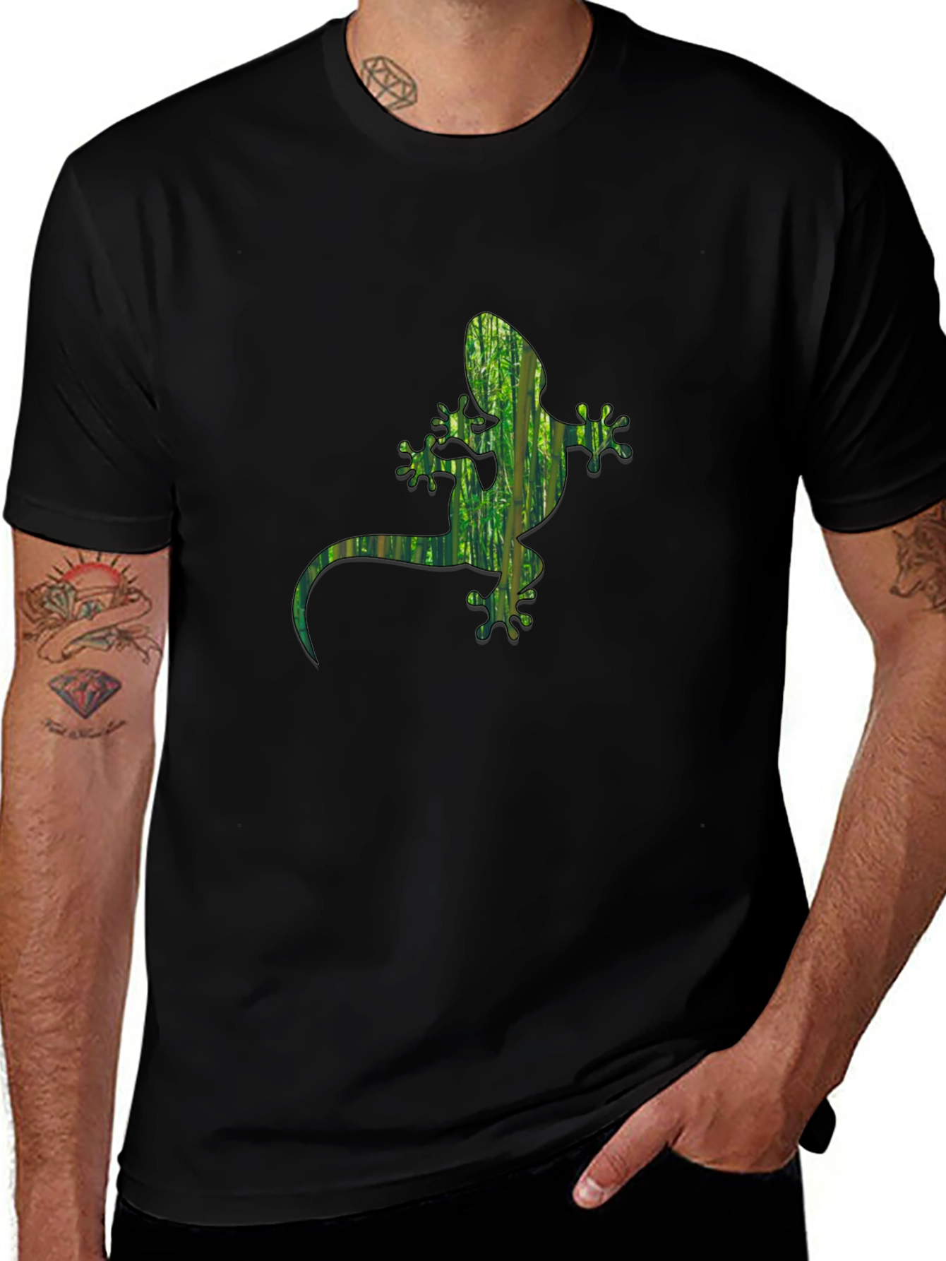 Camiseta Negra con Diseño de Gecko Verde