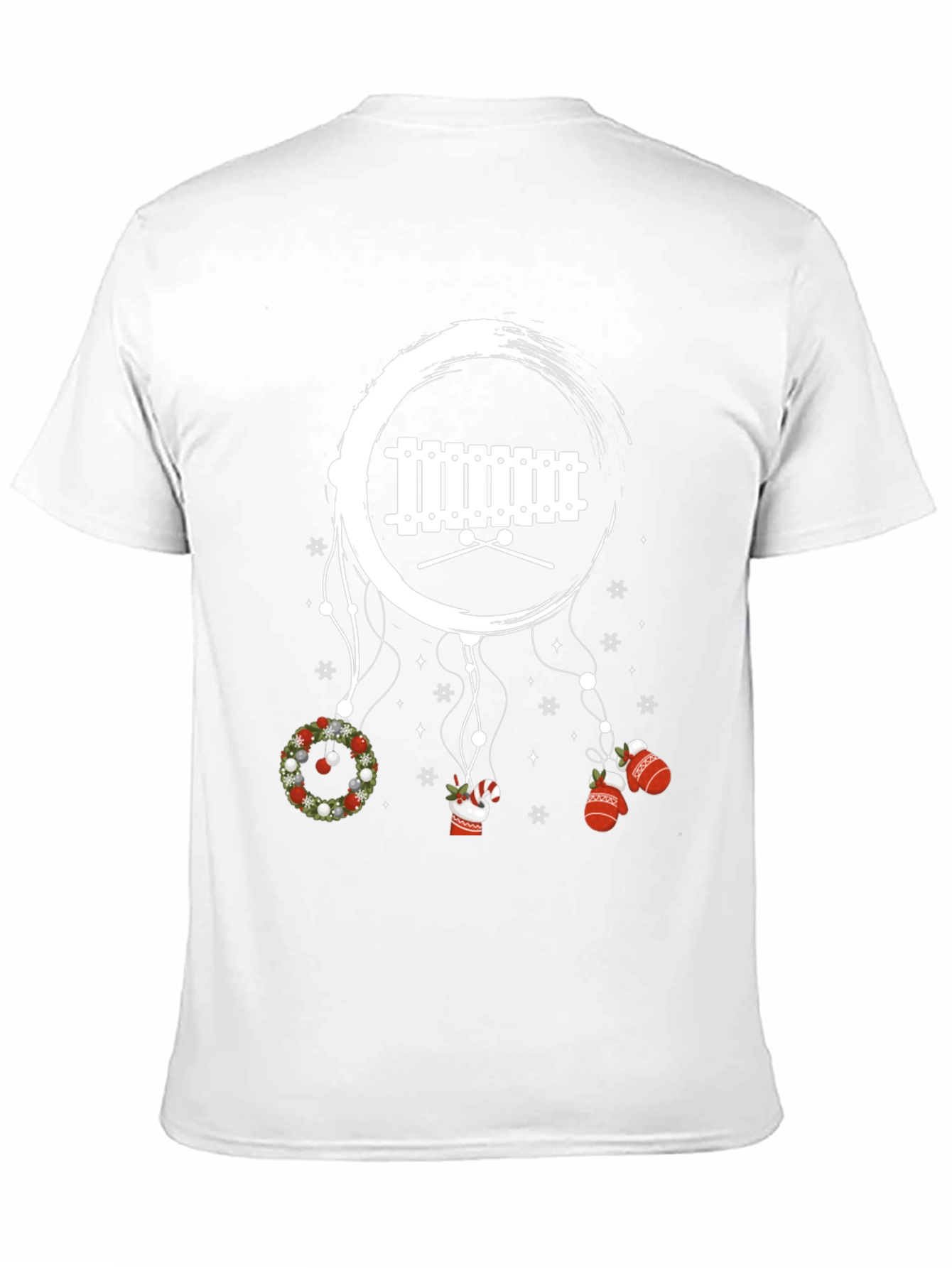 Camiseta Negra Navideña con Xilófono y Adornos Colgantes