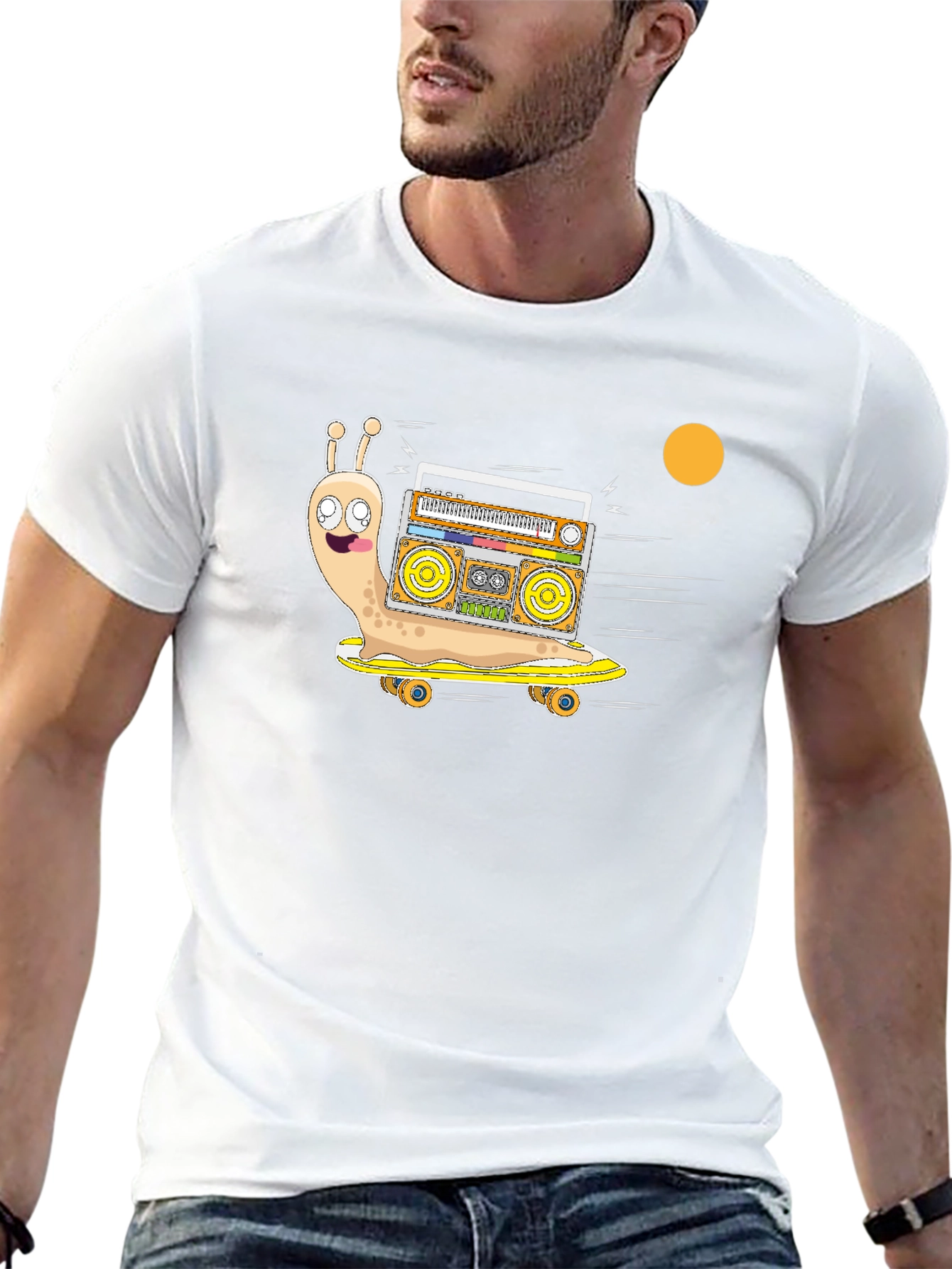 Camiseta Negra con Diseño de Caracol DJ en Patineta