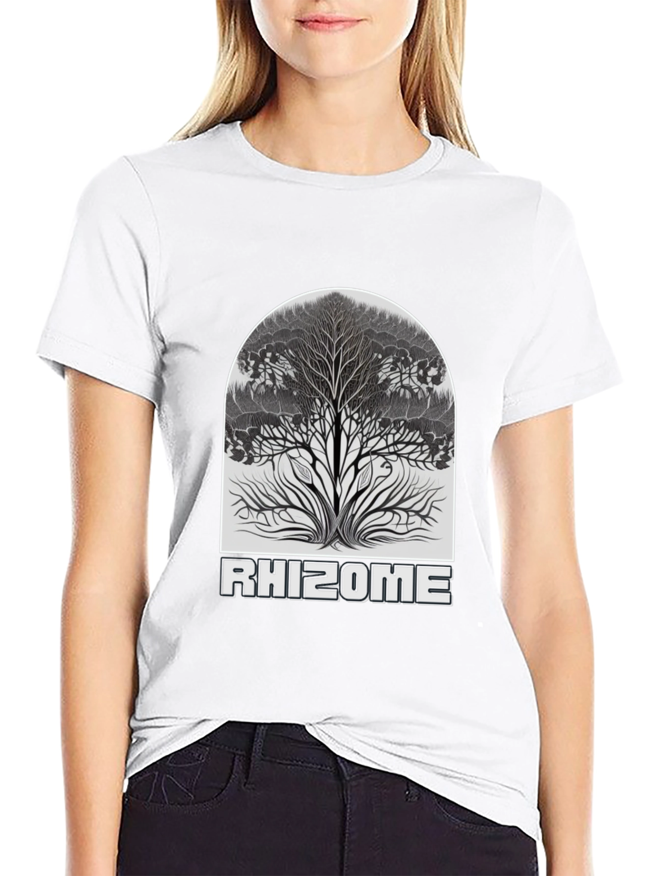 Camiseta Negra Rhizome con Diseño de Árbol