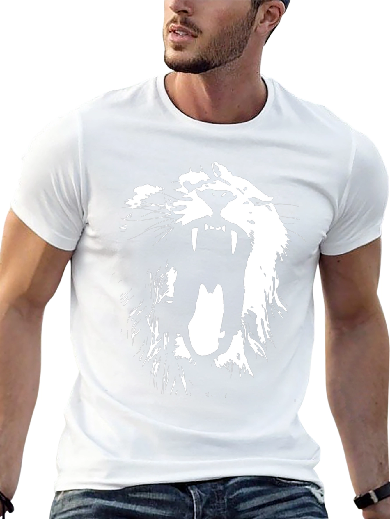 Camiseta Negra con Diseño de León Blanco