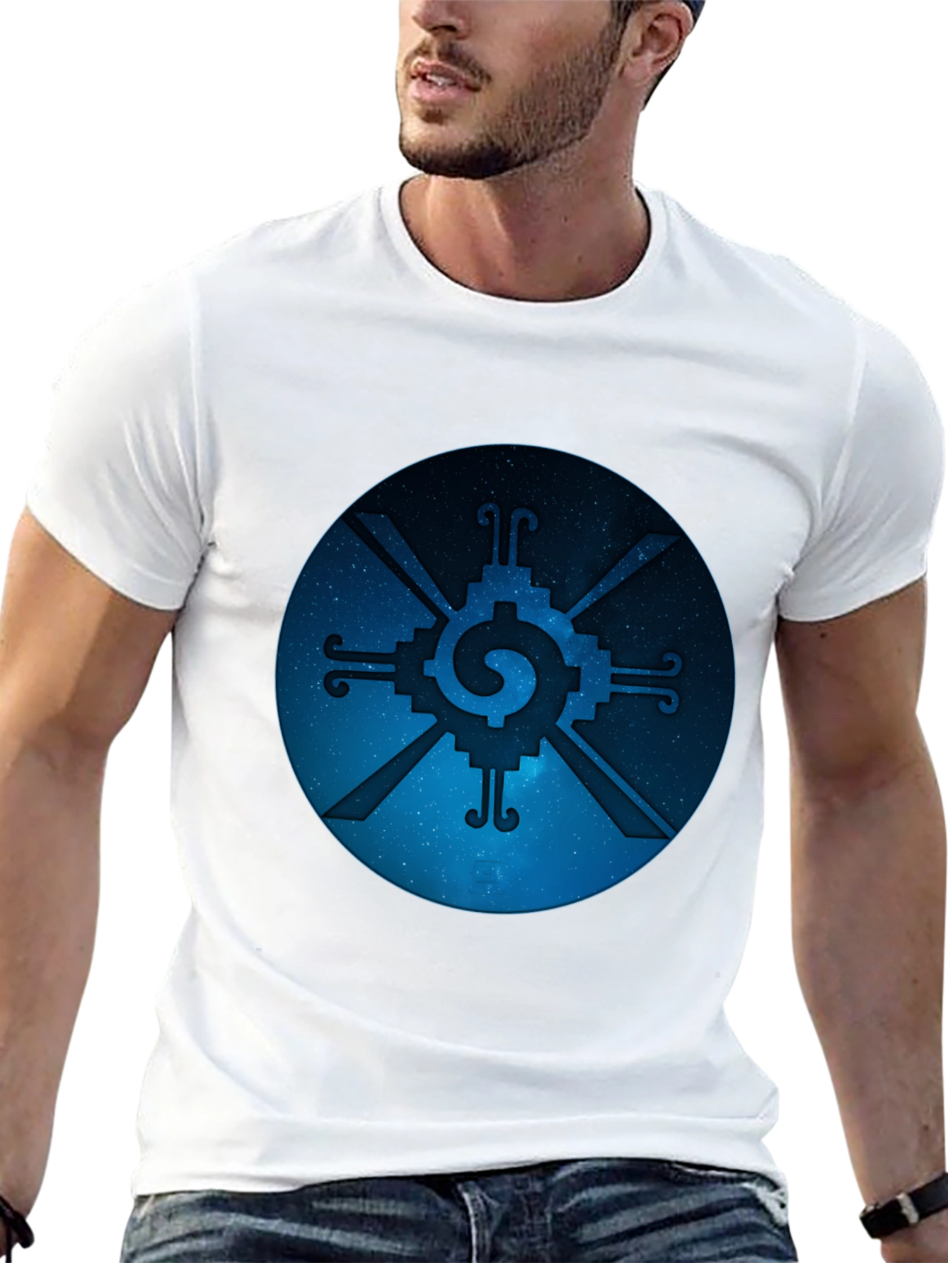 Camiseta Negra con Diseño Circular Azteca