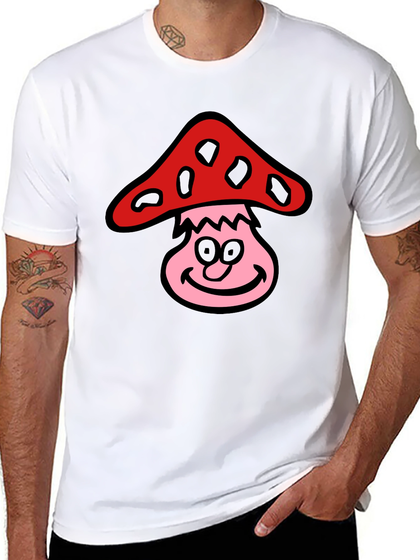 Camiseta Negra con Diseño de Hongo Sonriente