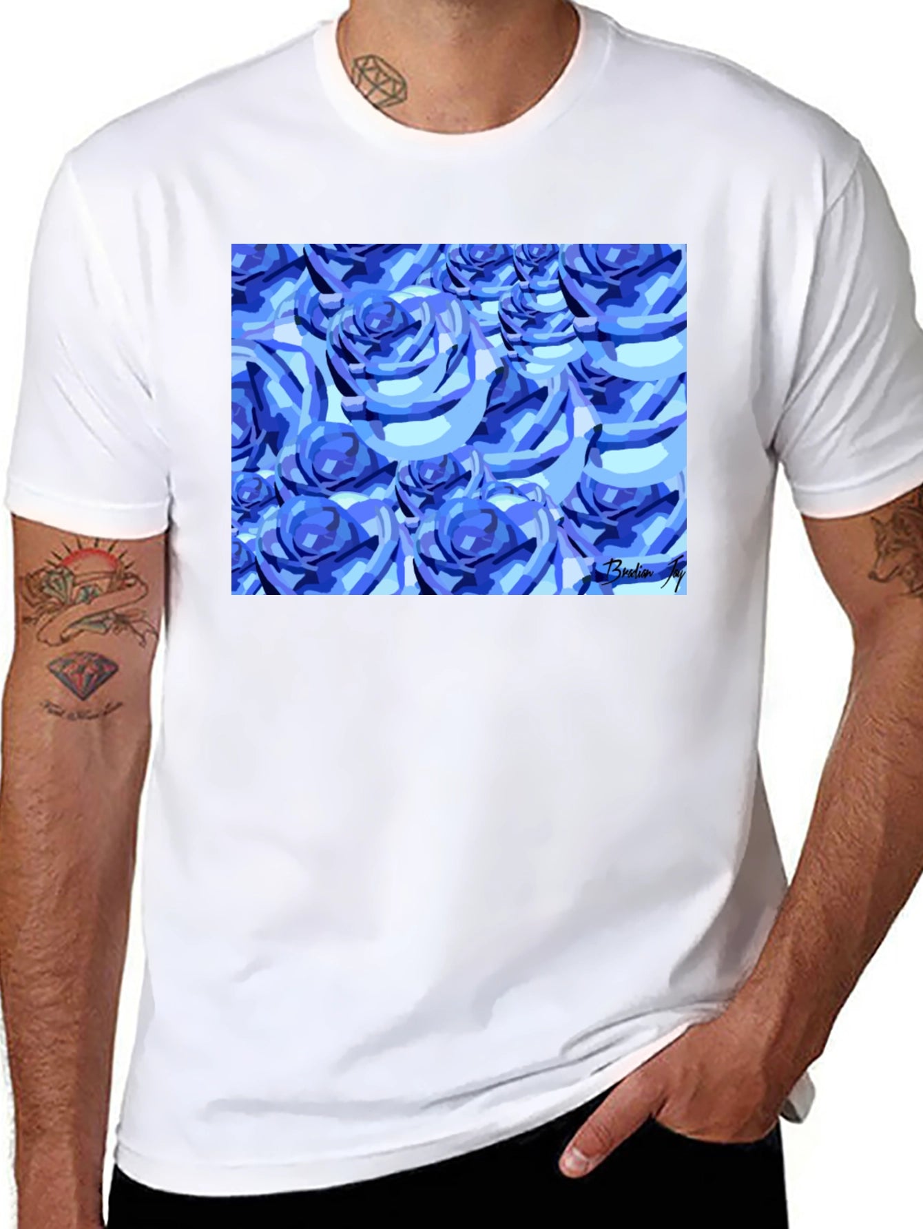 Camiseta Negra con Diseño de Rosas Azules Abstractas