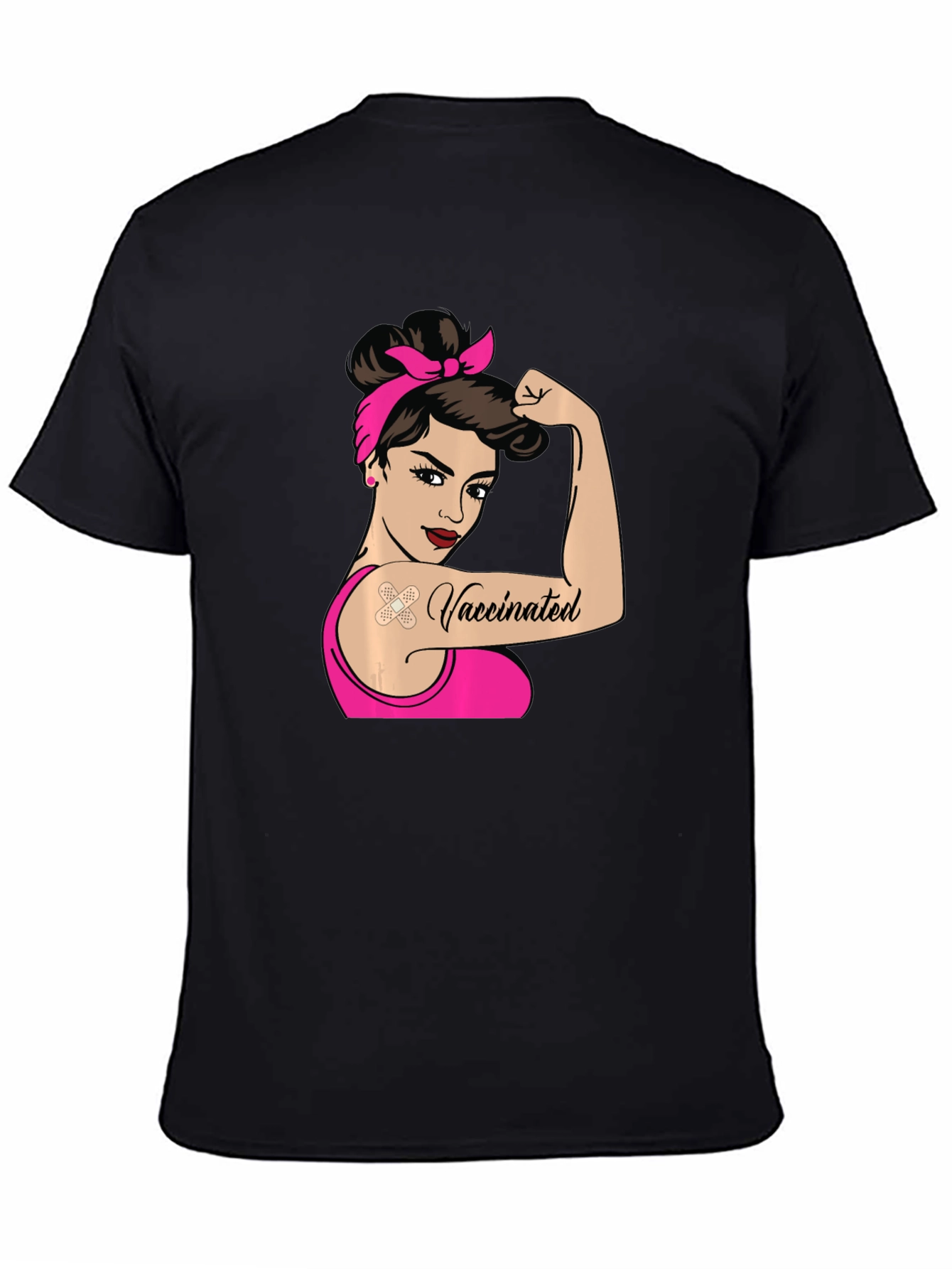 Camiseta Negra con Diseño de Mujer Vacunada
