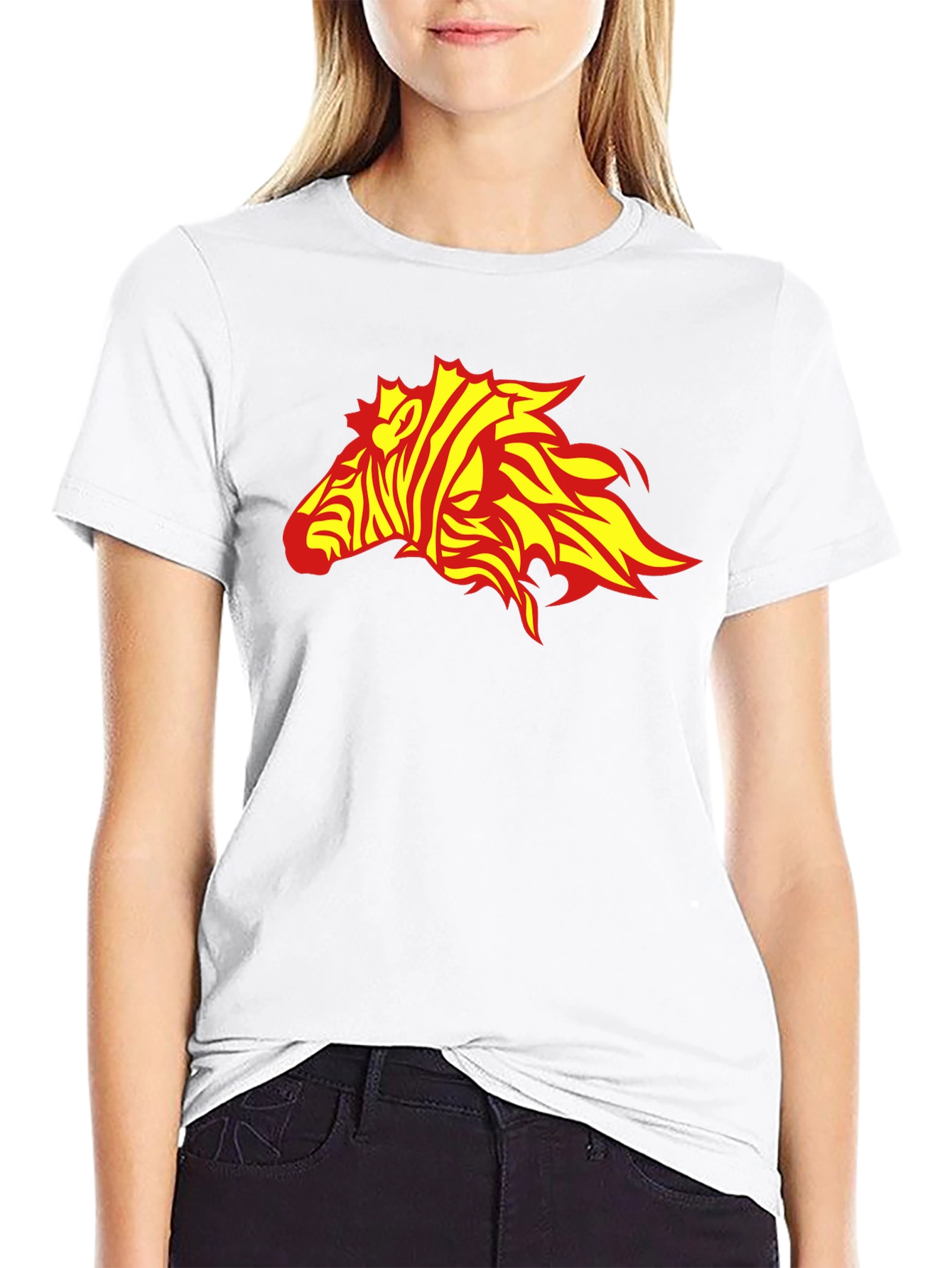 Camiseta Negra con Diseño de Cebra de Fuego
