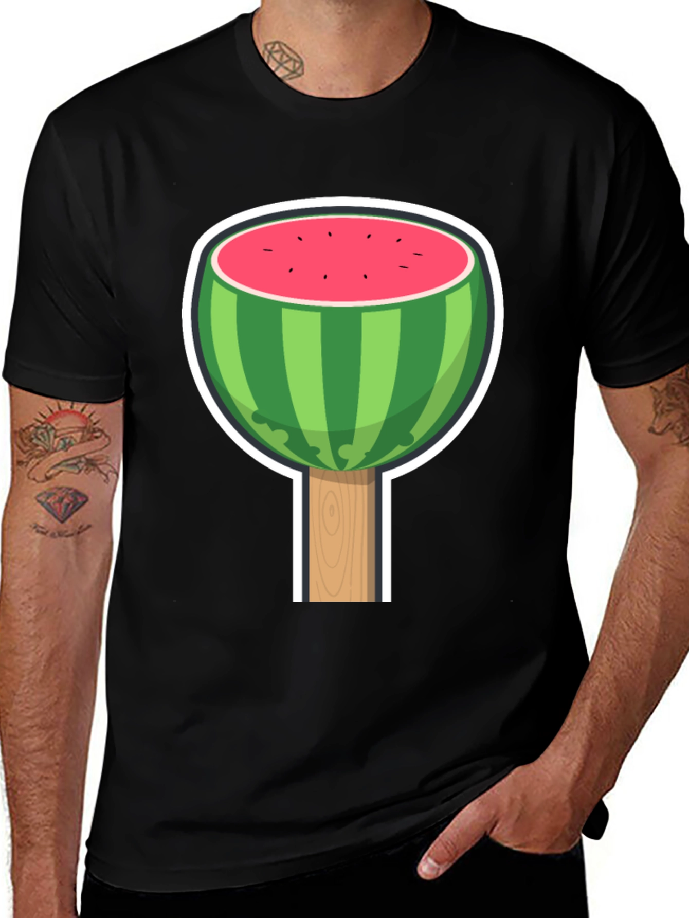 Camiseta Negra con Diseño de Sandía Divertida
