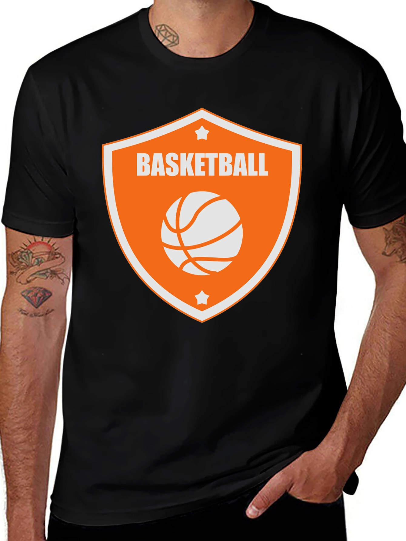 Camiseta Negra con Diseño de Baloncesto Naranja