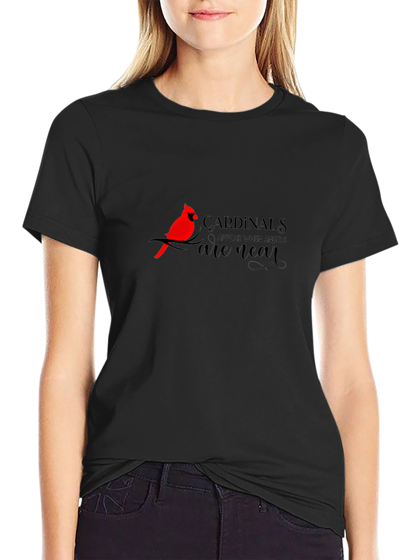 Camiseta Negra Cardenales Cerca de Ángeles