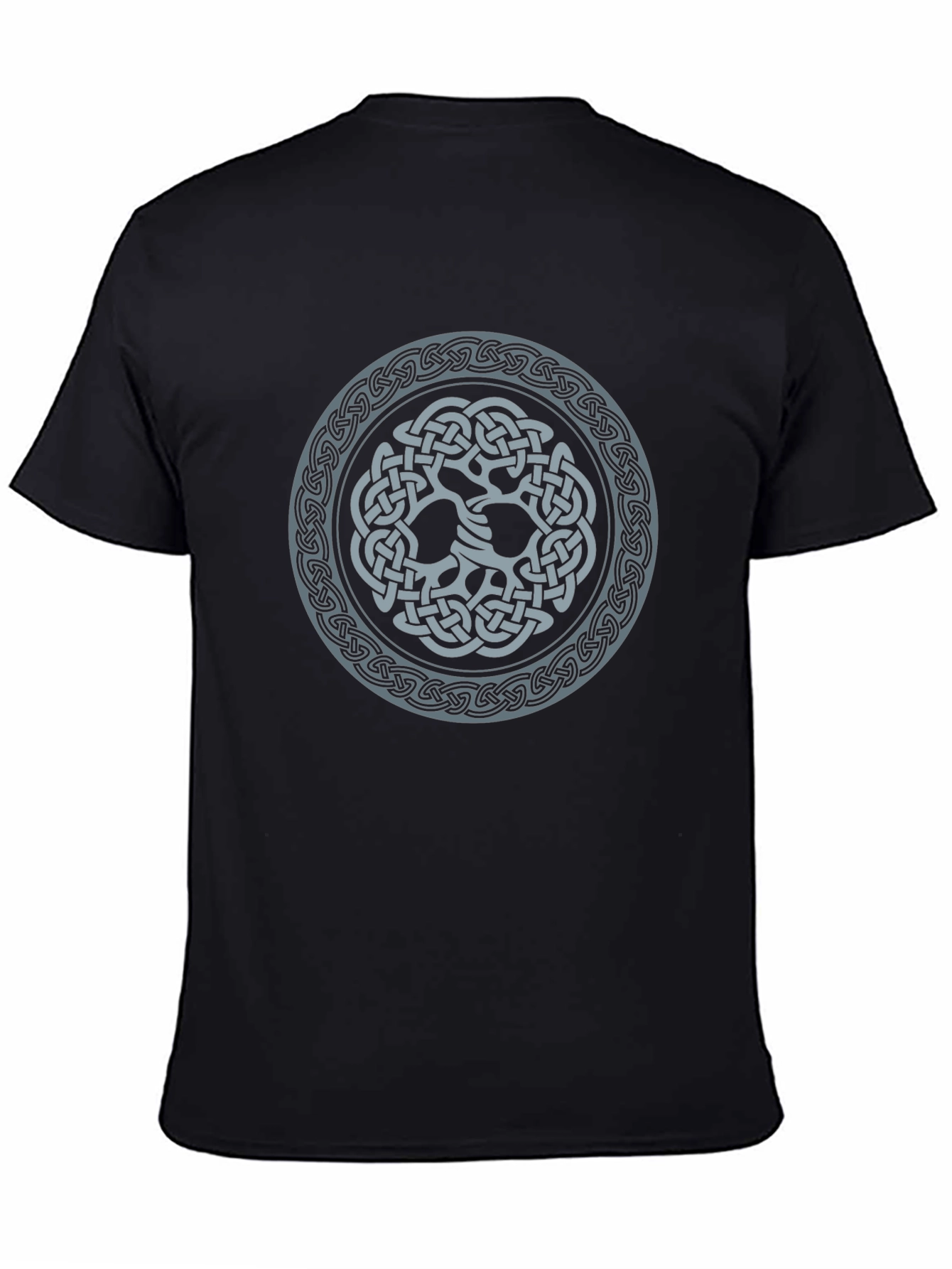 Camiseta Negra con Diseño Celta Circular