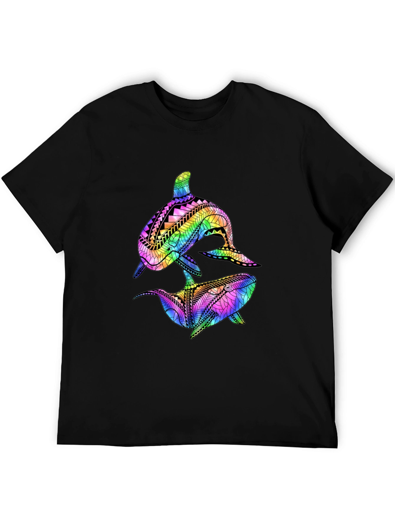 Camiseta Negra con Diseño de Ballenas Tribales de Arcoíris