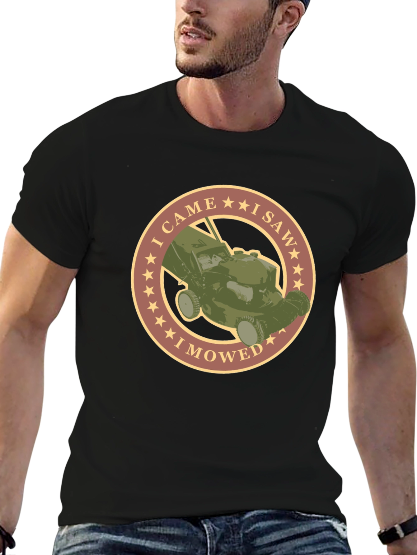 Camiseta Negra con Diseño de Cortacésped