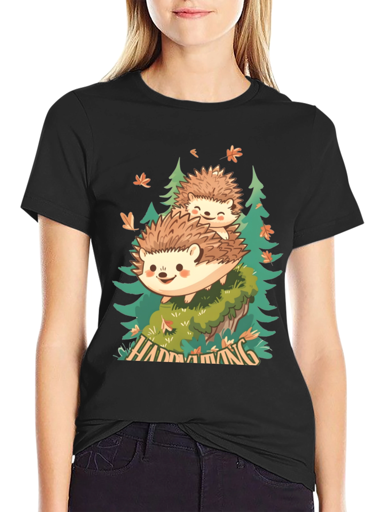 Camiseta Negra con Diseño de Erizo en el Bosque