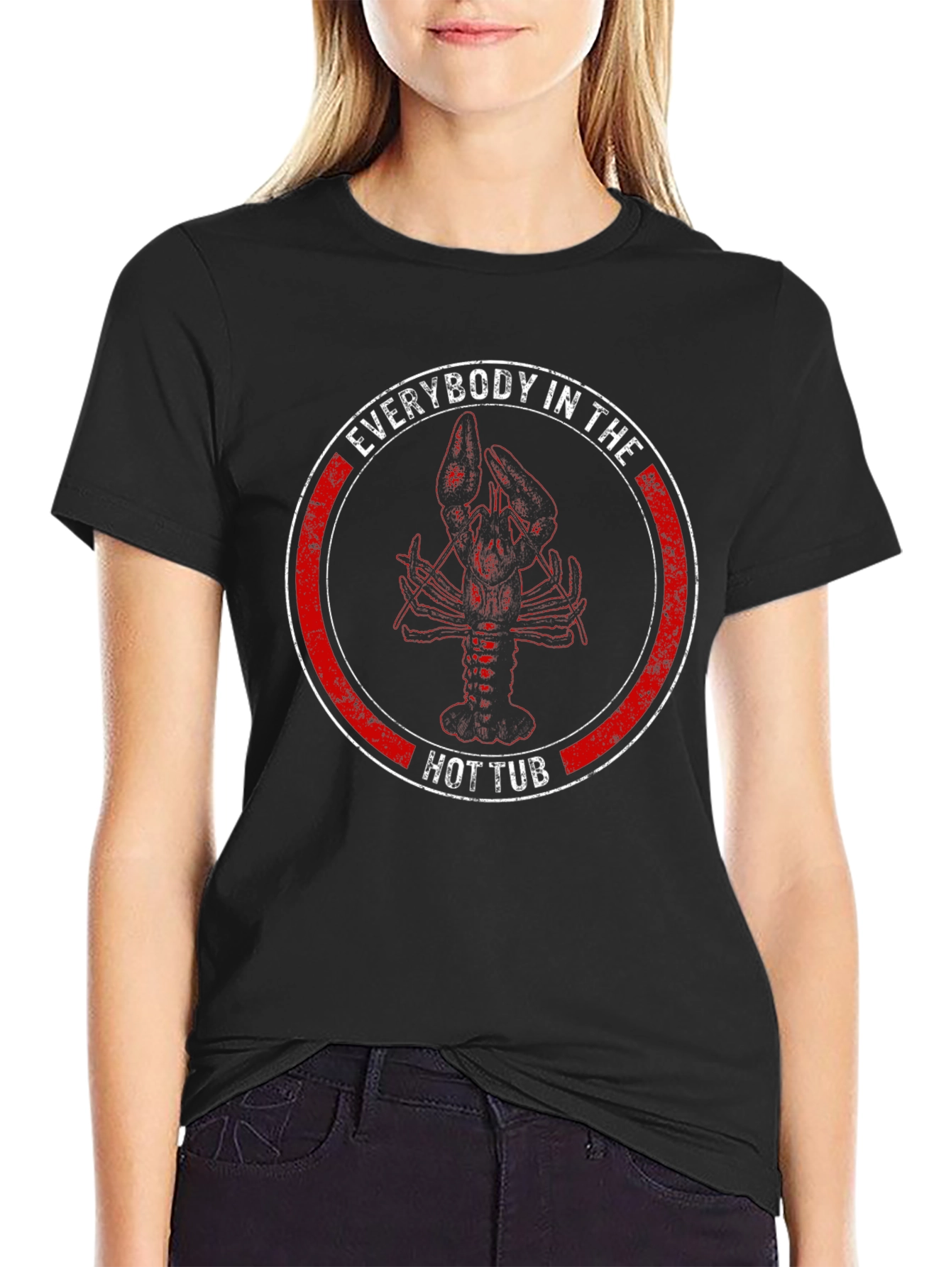 Camiseta Negra con Diseño de Langosta en Círculo Rojo