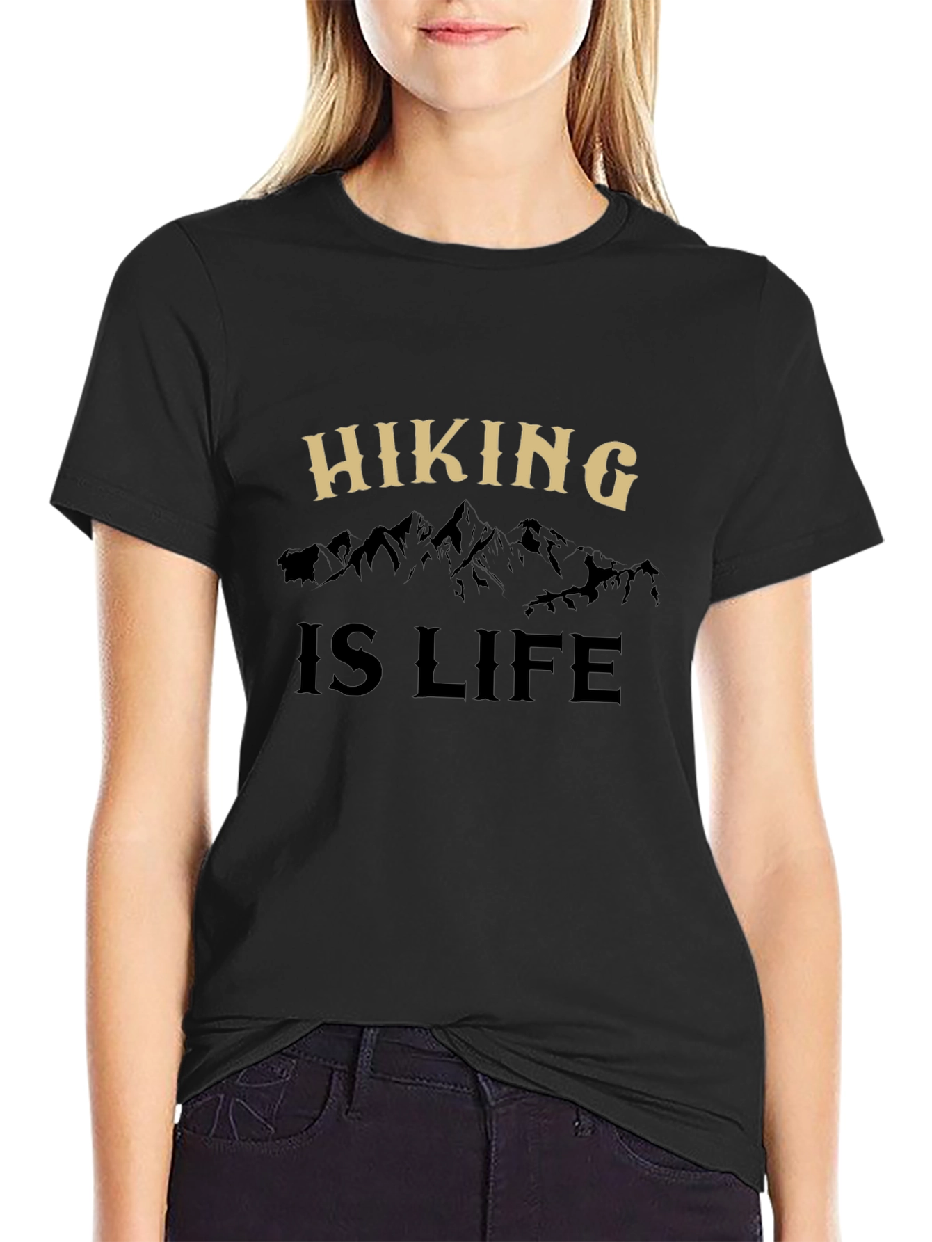Camiseta Negra Hiking is Life para Aventureros