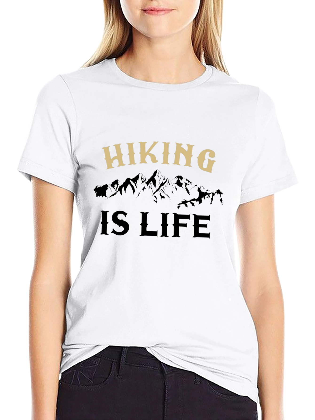 Camiseta Negra Hiking is Life para Aventureros