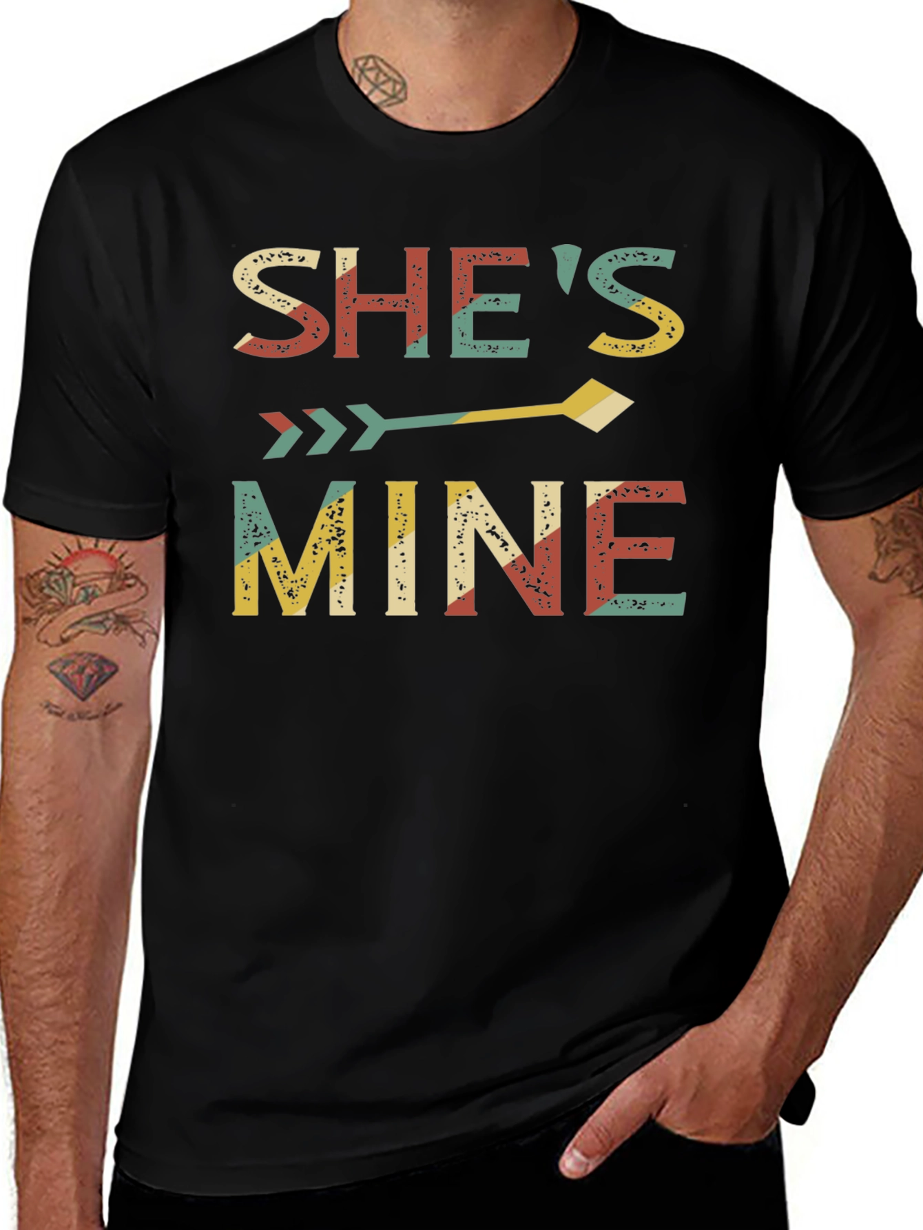 Camiseta Negra Shes Mine para Parejas