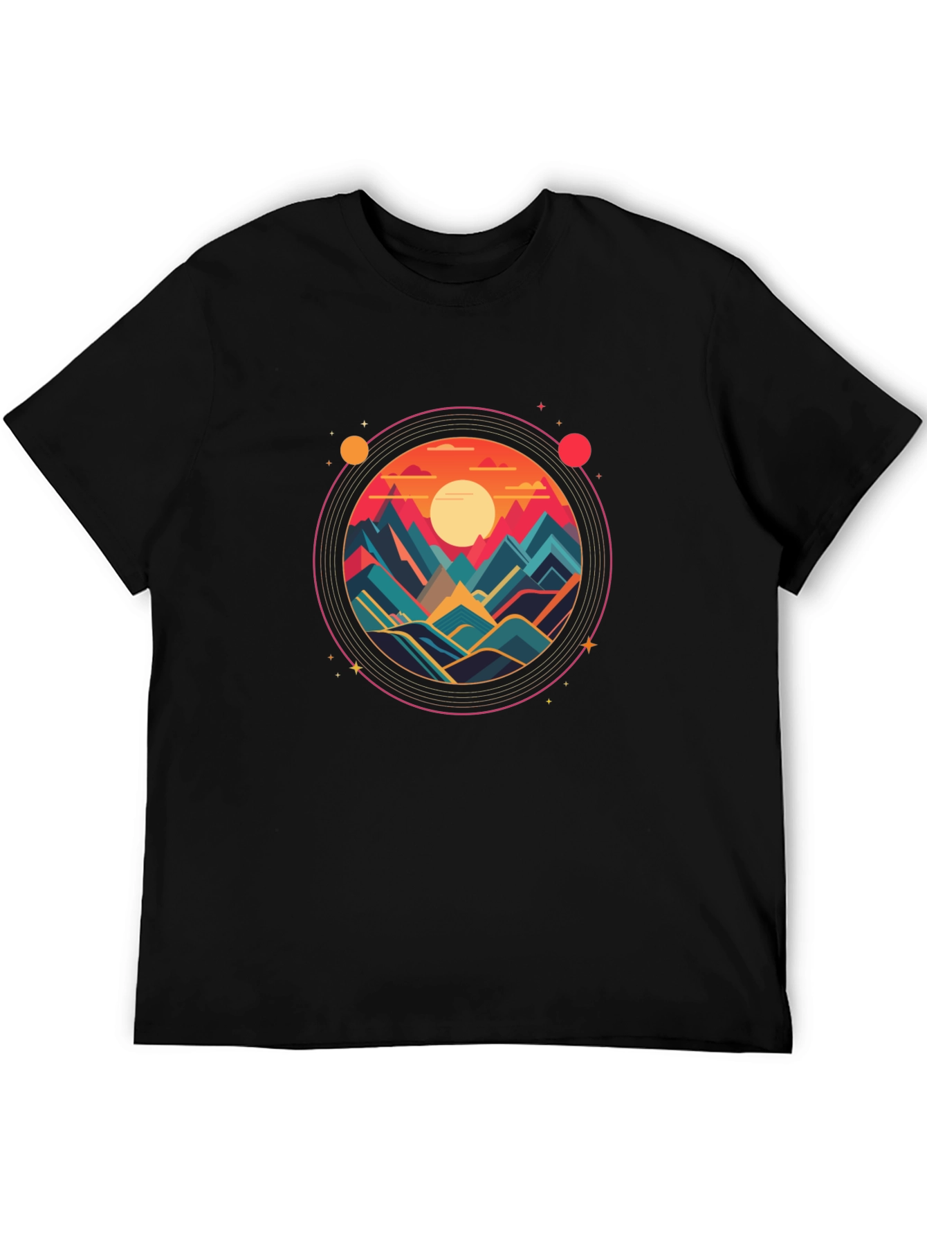 Camiseta Negra con Diseño Circular de Montañas al Atardecer