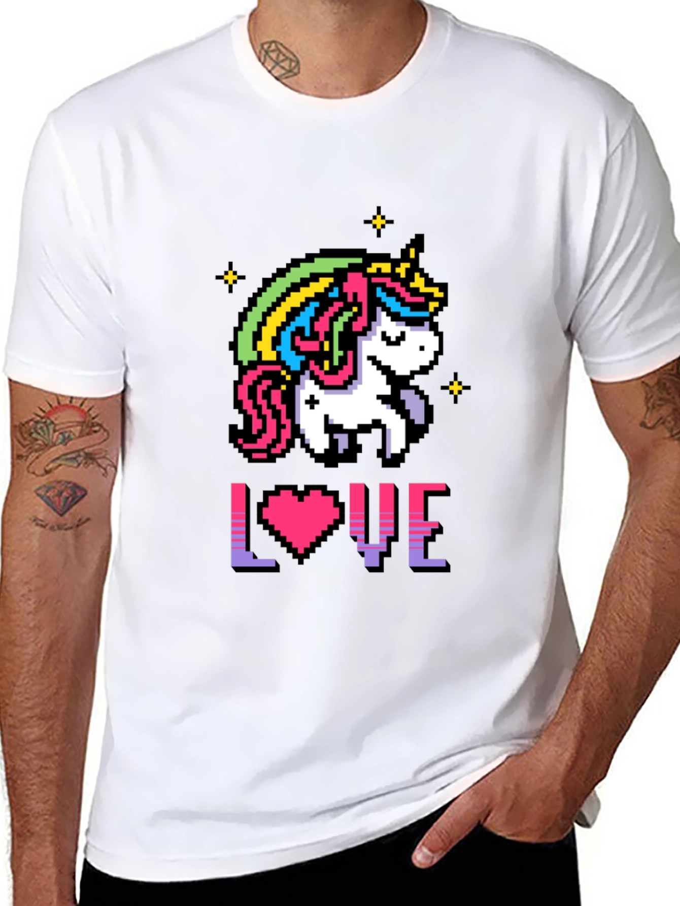 Camiseta Negra Unicornio Pixelado Amor