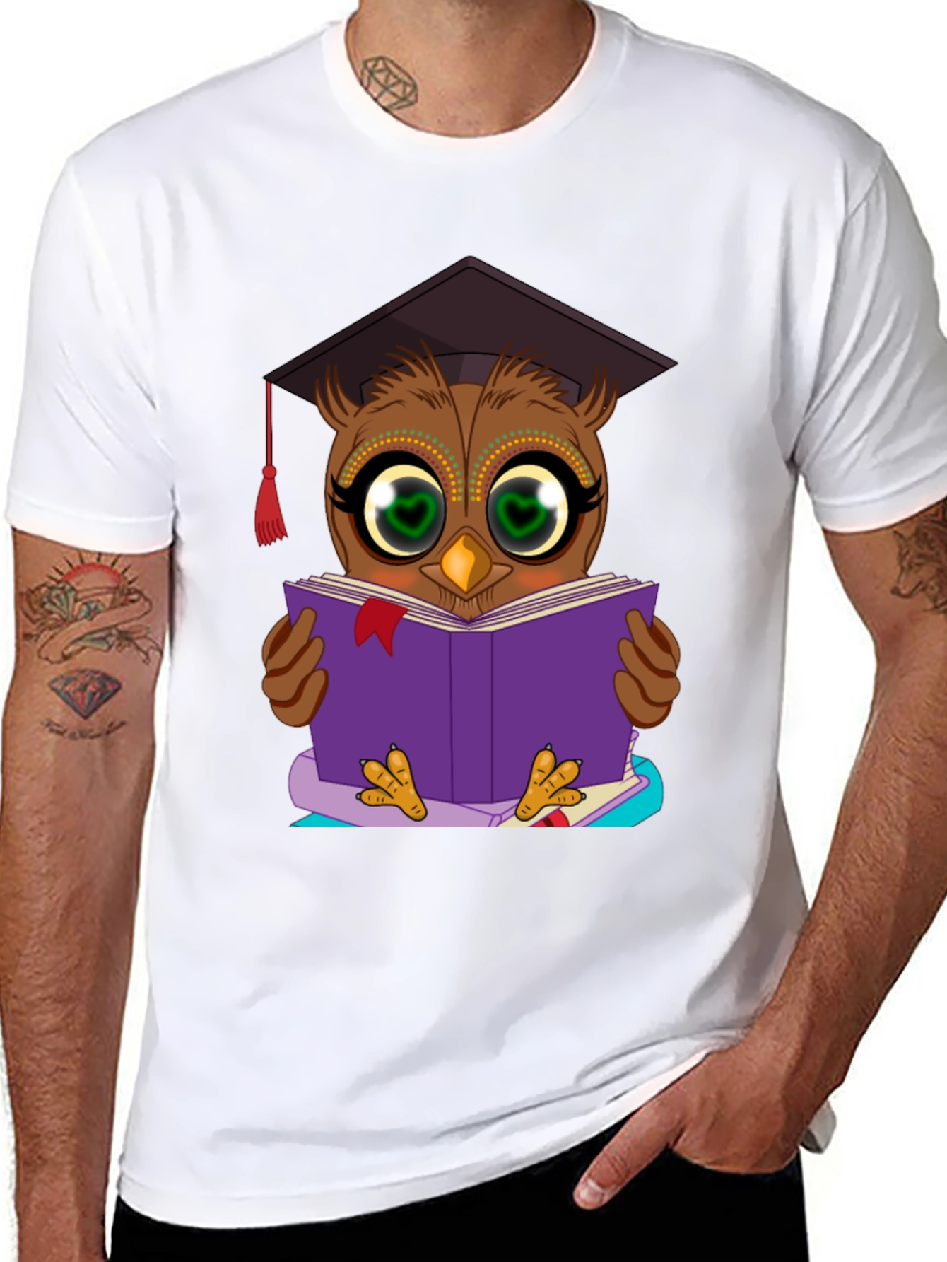 Camiseta Hombre Búho Lector Graduado