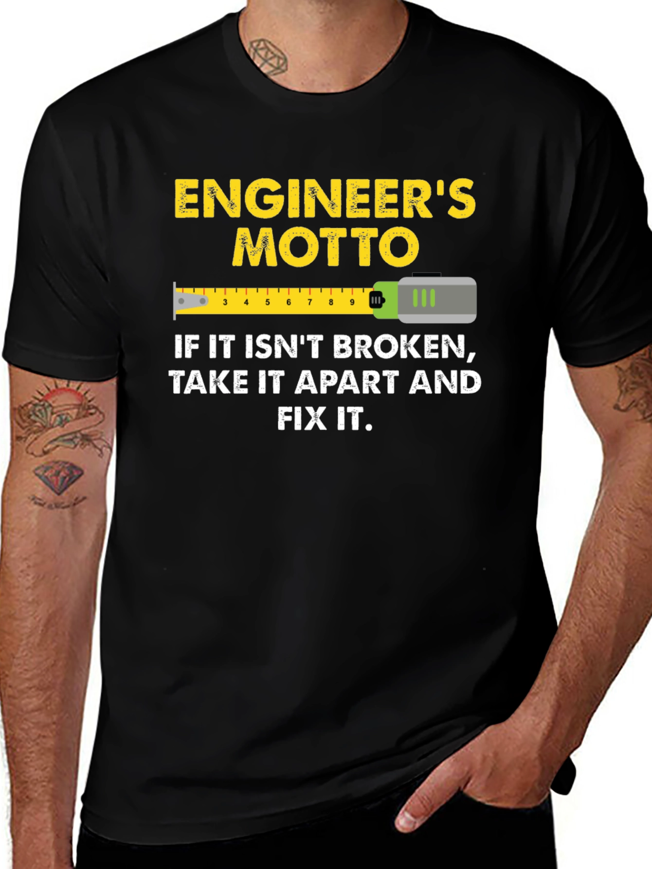 Camiseta Negra: Lema del Ingeniero