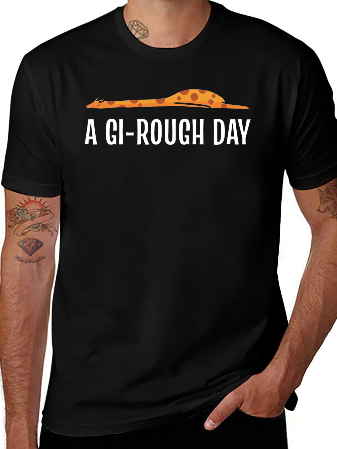 Camiseta Negra Un Día Gi-Rá Fico